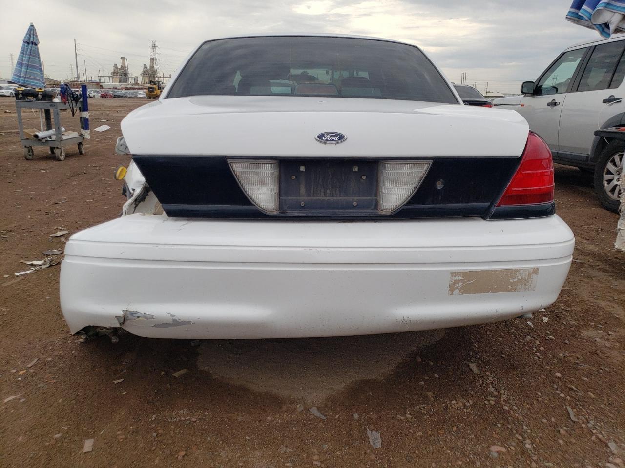 Photo 5 VIN: 2FAHP71V58X136967 - FORD CROWN VICTORIA 