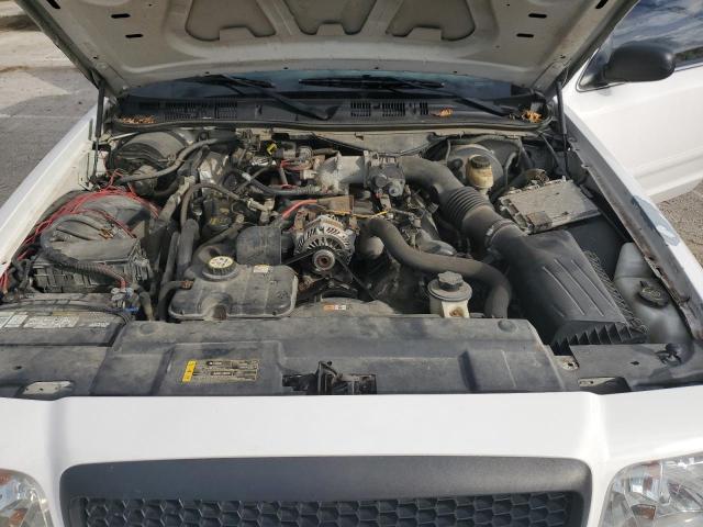 Photo 10 VIN: 2FAHP71V69X102733 - FORD CROWN VIC 