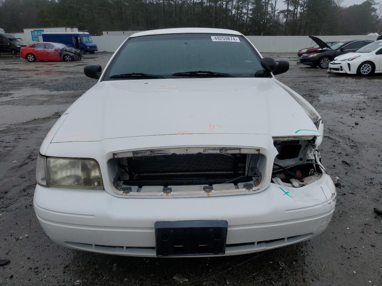 Photo 4 VIN: 2FAHP71V69X136610 - FORD CROWN VICTORIA 