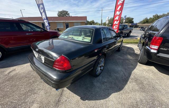 Photo 3 VIN: 2FAHP71V98X116916 - FORD CROWN VIC 