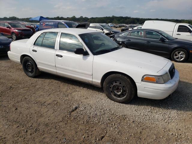 Photo 3 VIN: 2FAHP71V98X135109 - FORD CROWN VICT 