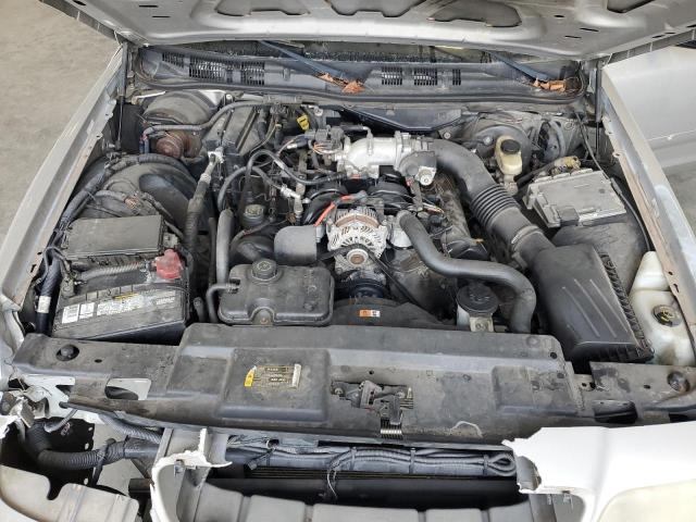 Photo 10 VIN: 2FAHP71V98X159572 - FORD CROWN VICT 