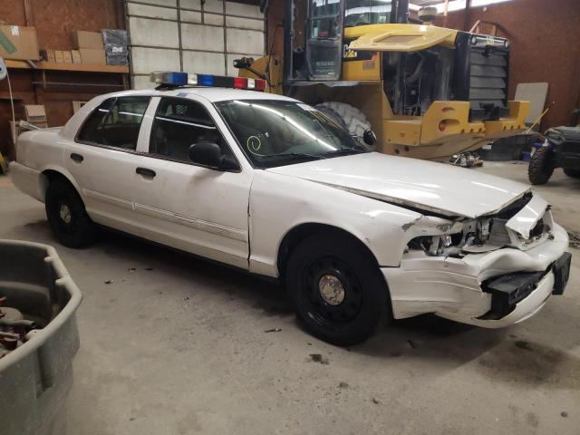 Photo 3 VIN: 2FAHP71V99X135919 - FORD CROWN VIC 