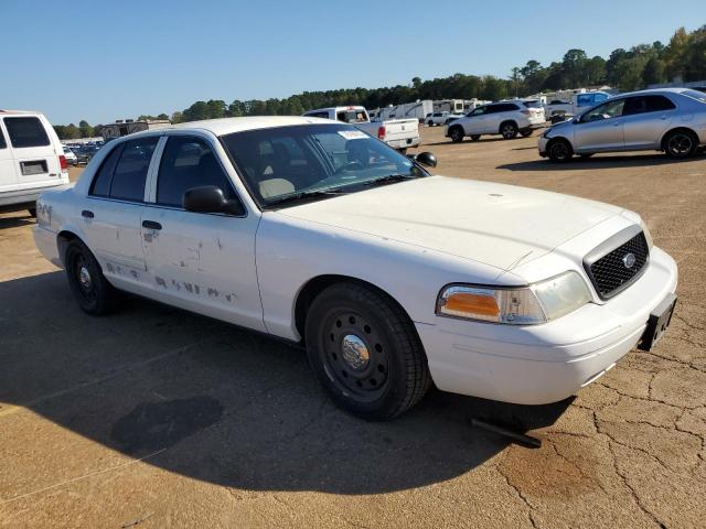 Photo 3 VIN: 2FAHP71VX9X133970 - FORD CROWN VIC 