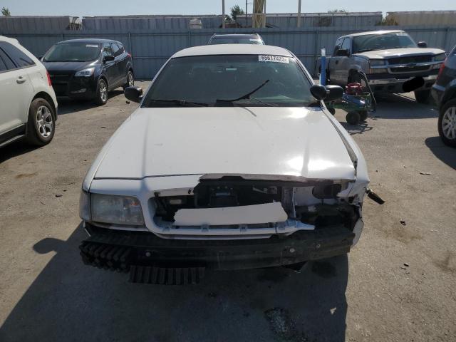 Photo 4 VIN: 2FAHP71VX9X134584 - FORD CROWN VICT 