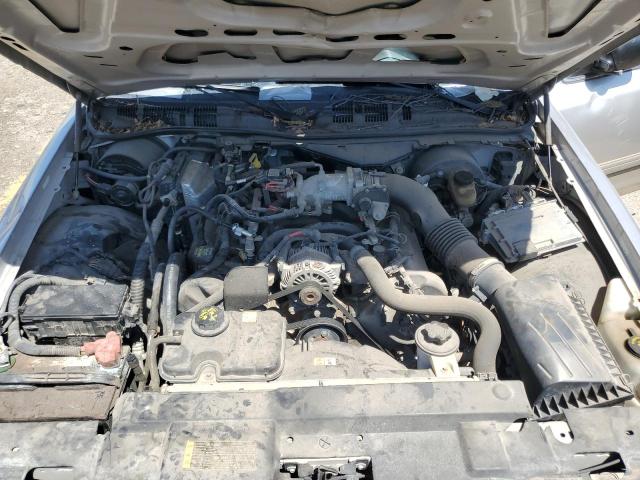 Photo 10 VIN: 2FAHP71VX9X146685 - FORD CROWN VIC 