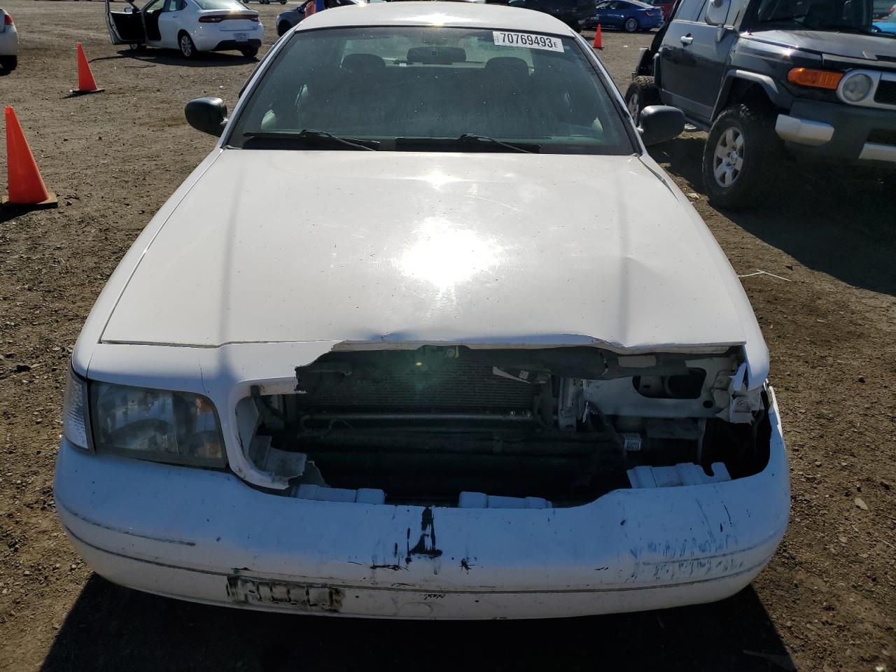 Photo 4 VIN: 2FAHP71W86X114421 - FORD CROWN VICTORIA 