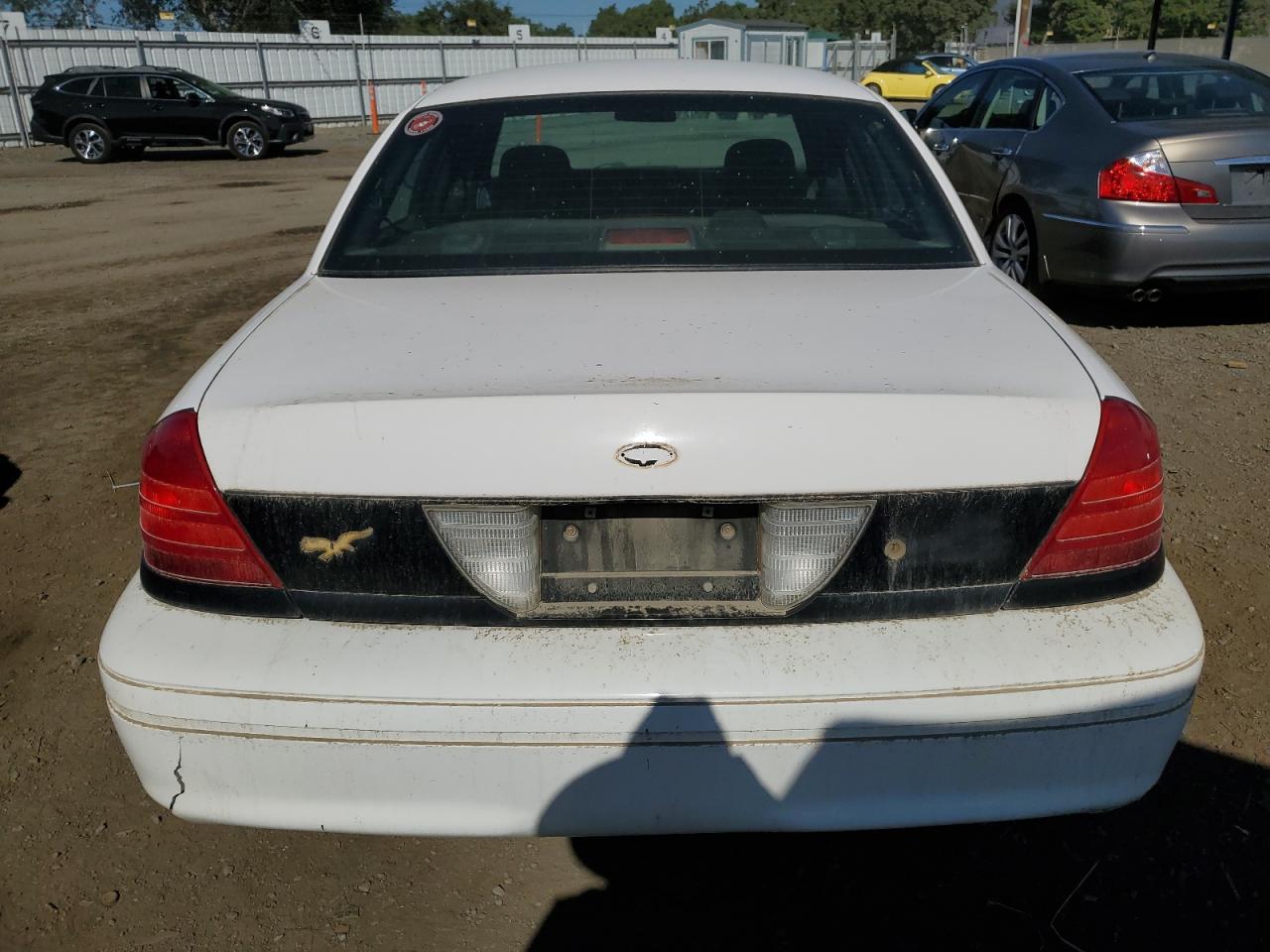 Photo 5 VIN: 2FAHP71W86X114421 - FORD CROWN VICTORIA 