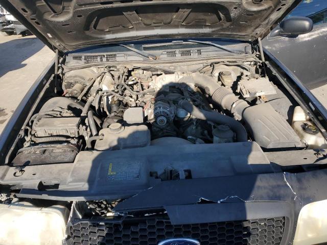 Photo 10 VIN: 2FAHP71W95X132490 - FORD CROWN VIC 