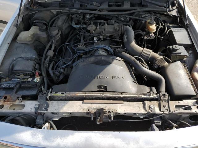 Photo 10 VIN: 2FALP71W4TX138558 - FORD CROWN VIC 