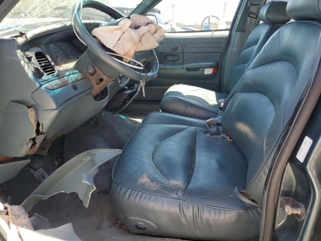 Photo 6 VIN: 2FALP74W2TX172803 - FORD CROWN VIC 