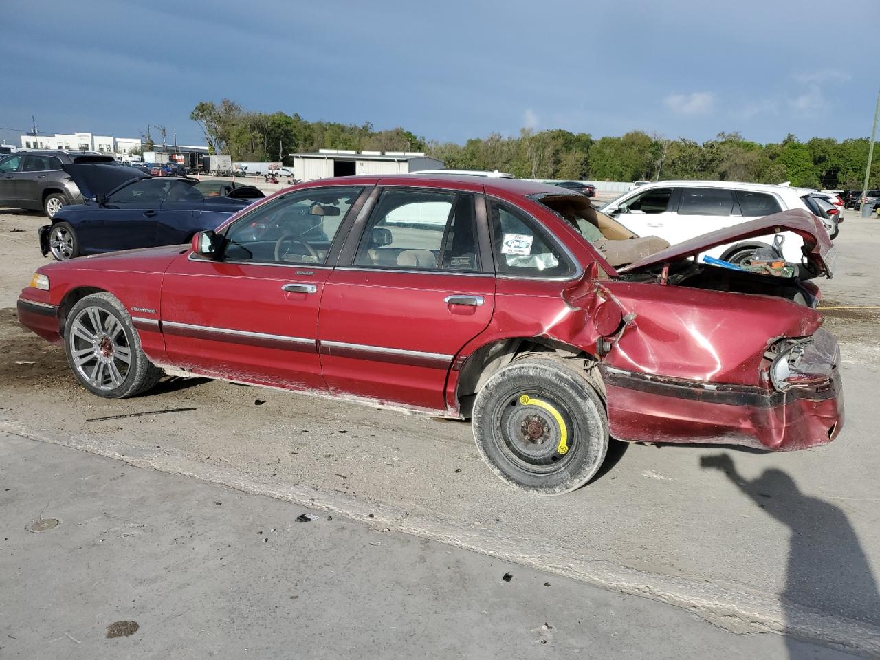 Photo 1 VIN: 2FALP74W7RX118180 - FORD CROWN VICTORIA 