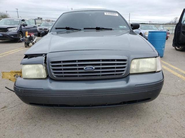 Photo 4 VIN: 2FDFP74W65X110498 - FORD CROWN VIC 