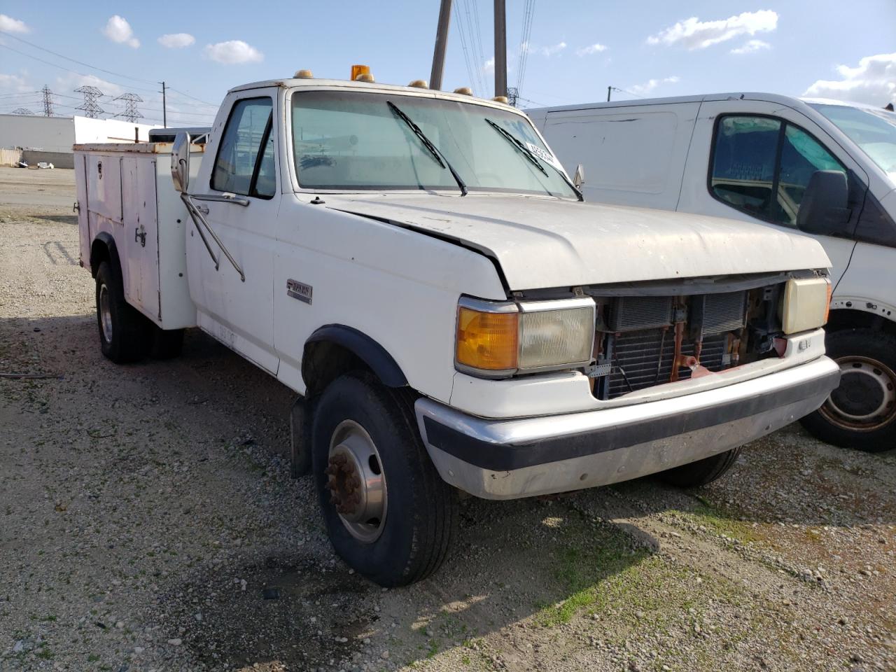 Photo 3 VIN: 2FDLF47G2KCB45764 - FORD F350 