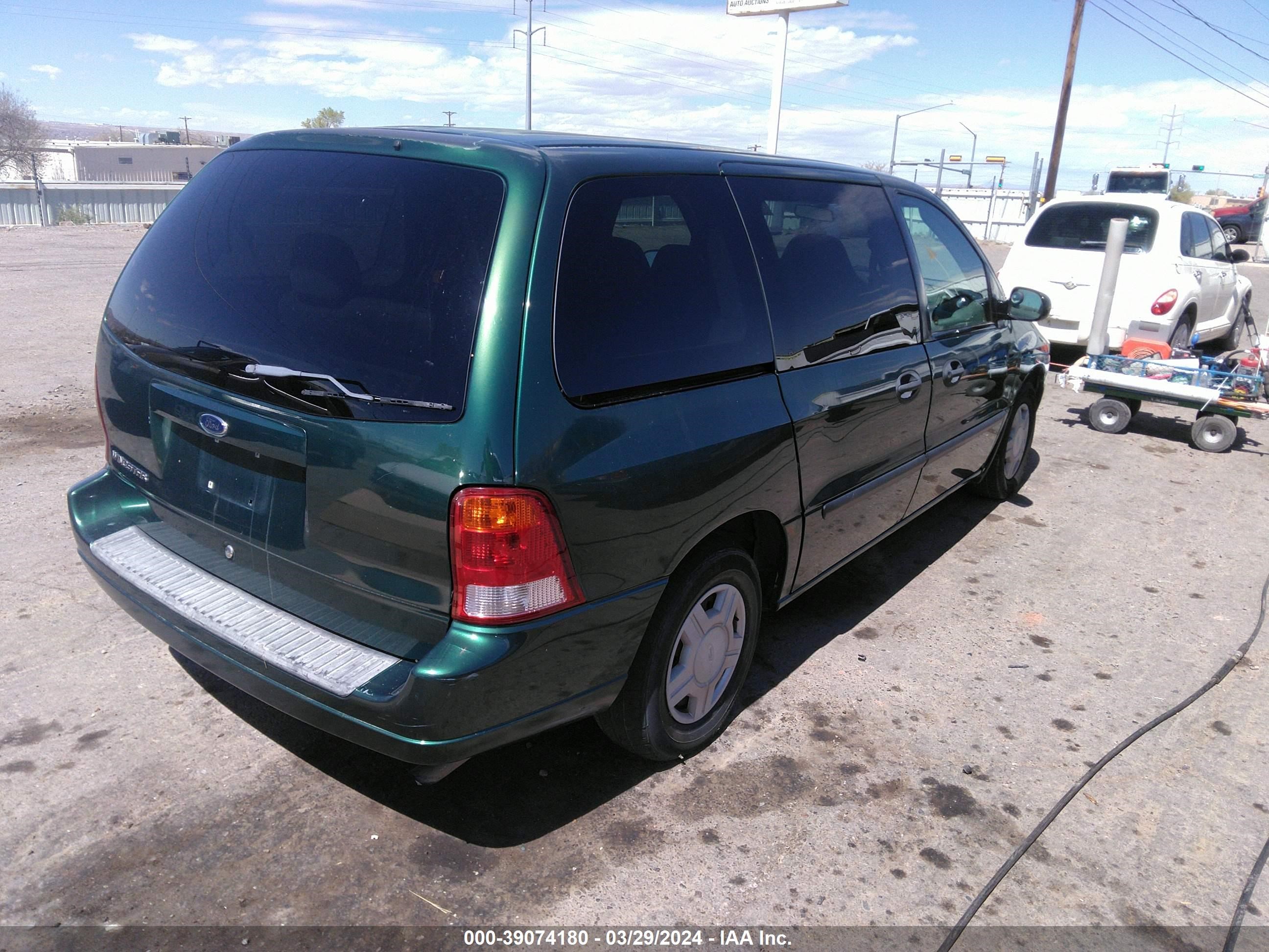 Photo 3 VIN: 2FMDA50433BA61503 - FORD WINDSTAR 