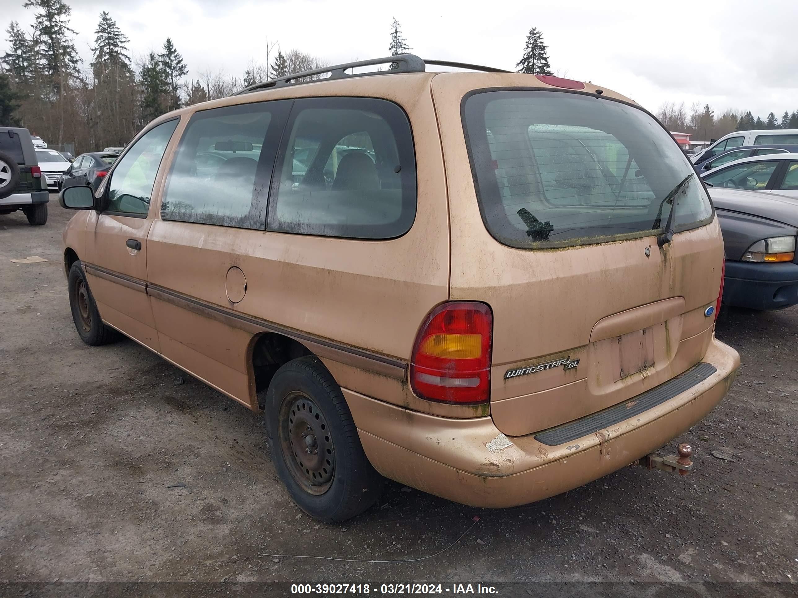 Photo 2 VIN: 2FMDA5143SBB21728 - FORD WINDSTAR 