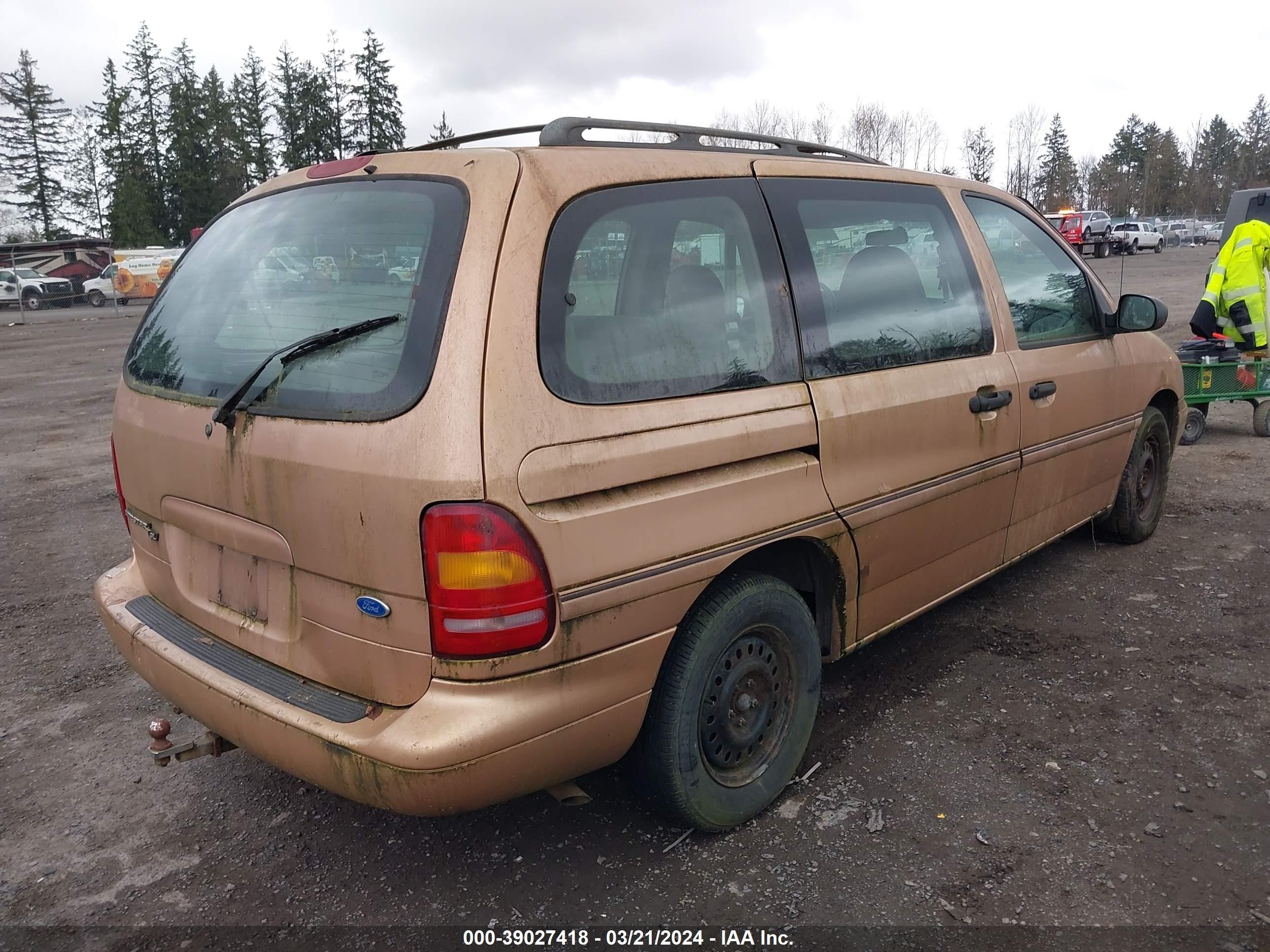 Photo 3 VIN: 2FMDA5143SBB21728 - FORD WINDSTAR 