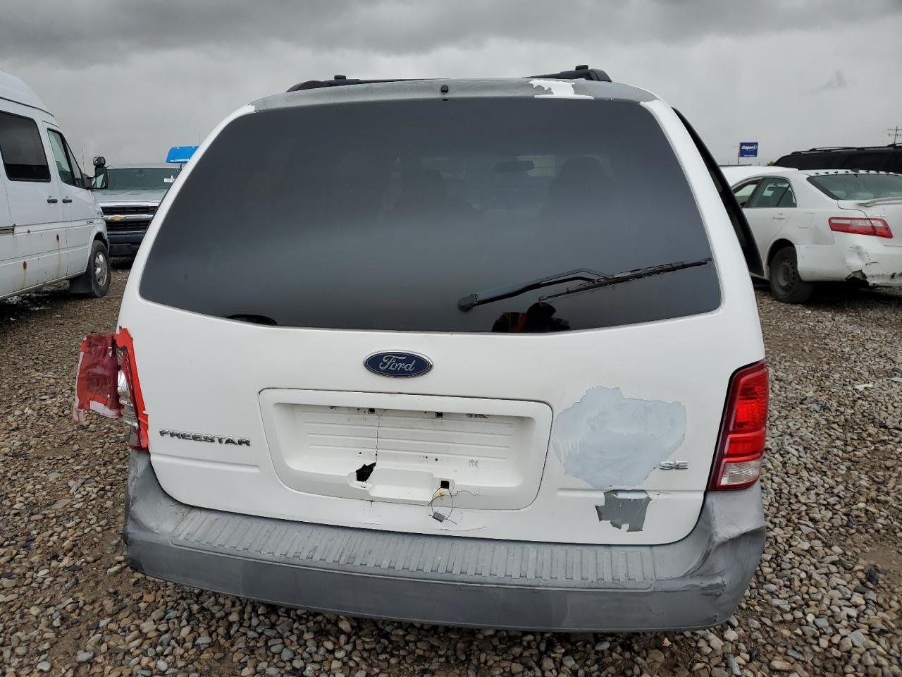 Photo 5 VIN: 2FMDA51695BA05620 - FORD FREESTAR 