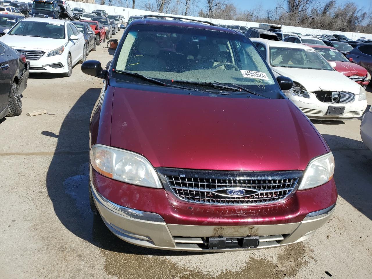 Photo 4 VIN: 2FMDA5347YBC70830 - FORD WINDSTAR 