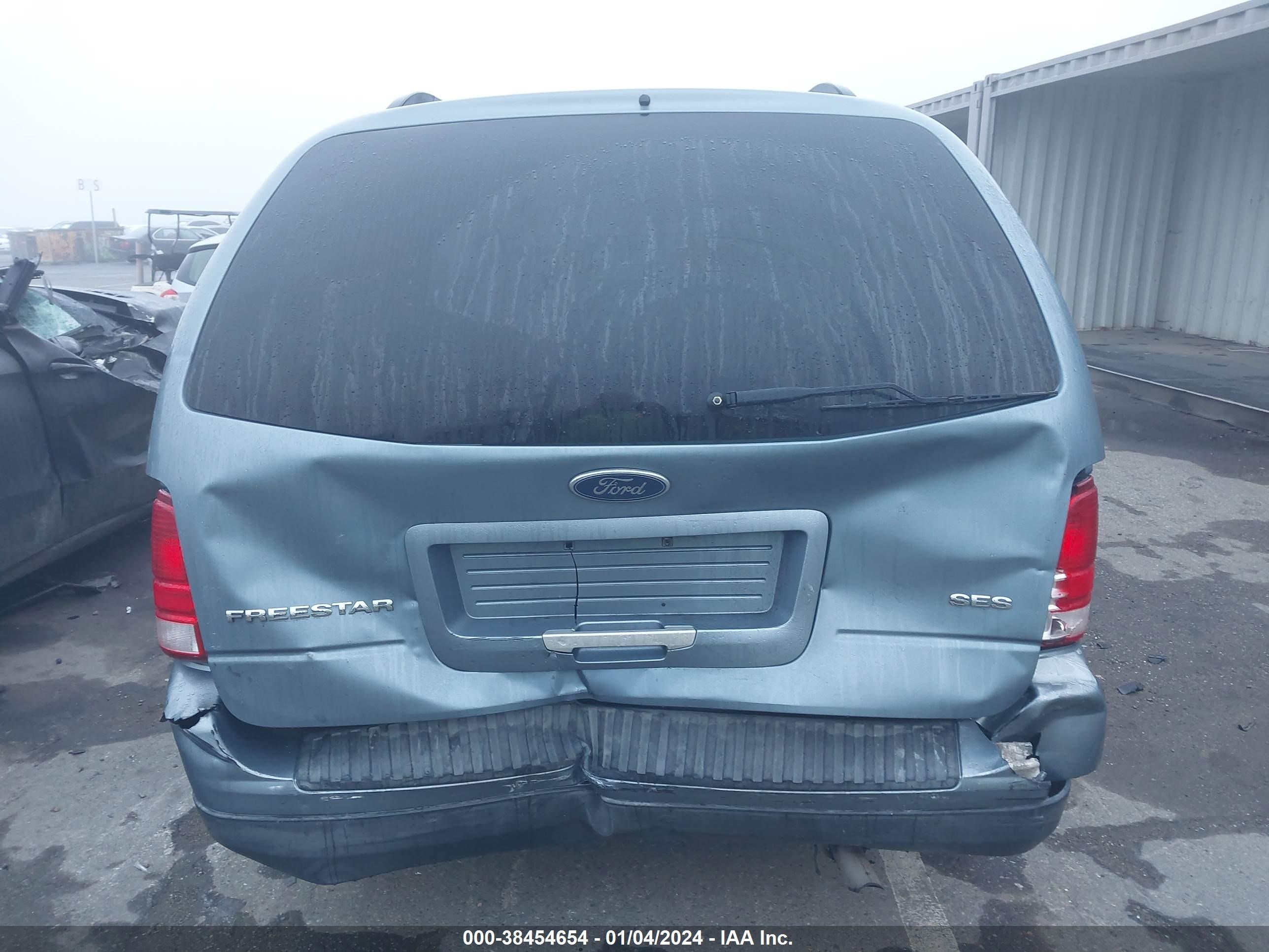 Photo 15 VIN: 2FMDA57644BA56366 - FORD FREESTAR 