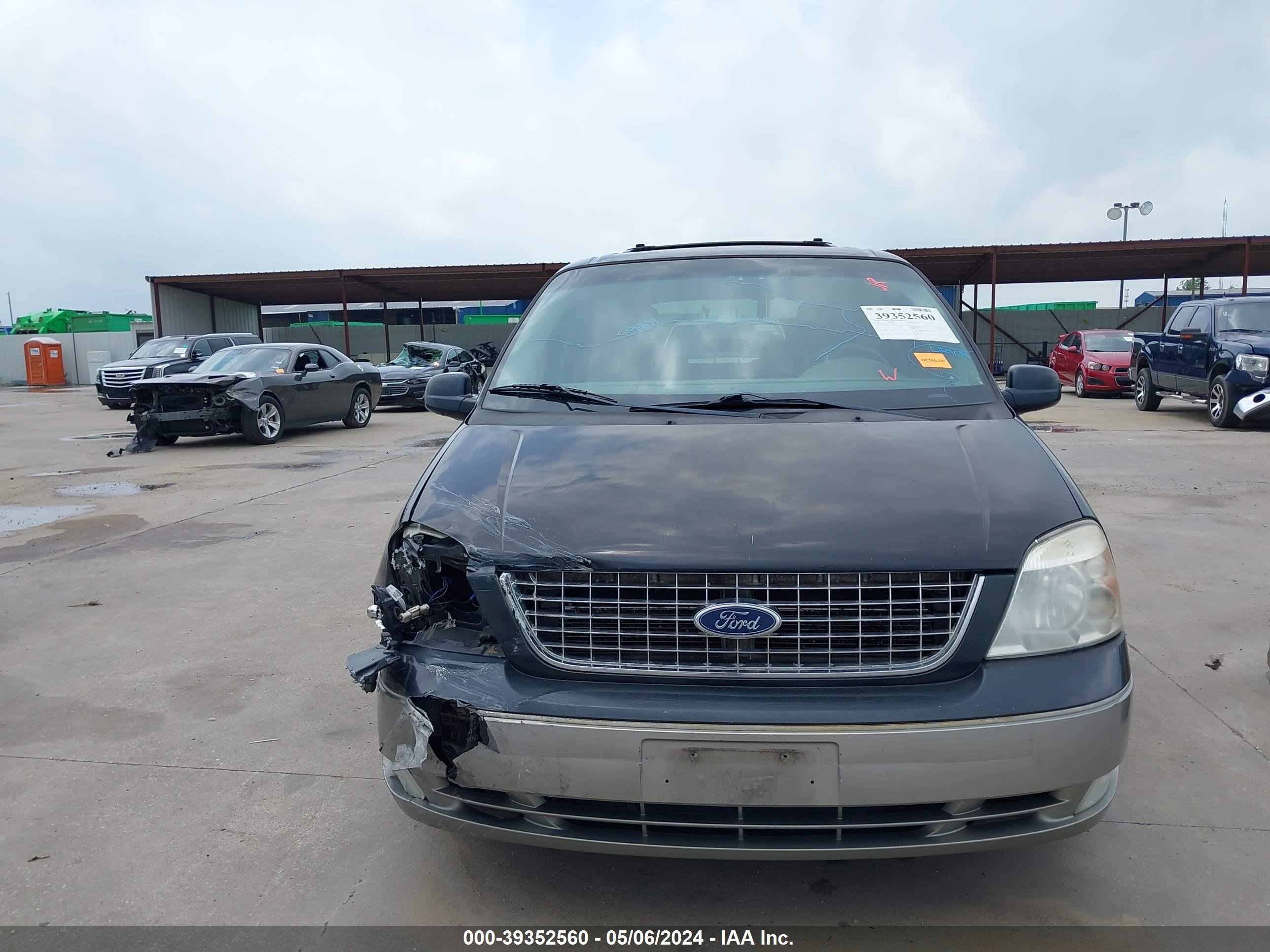 Photo 10 VIN: 2FMDA58224BA86235 - FORD FREESTAR 