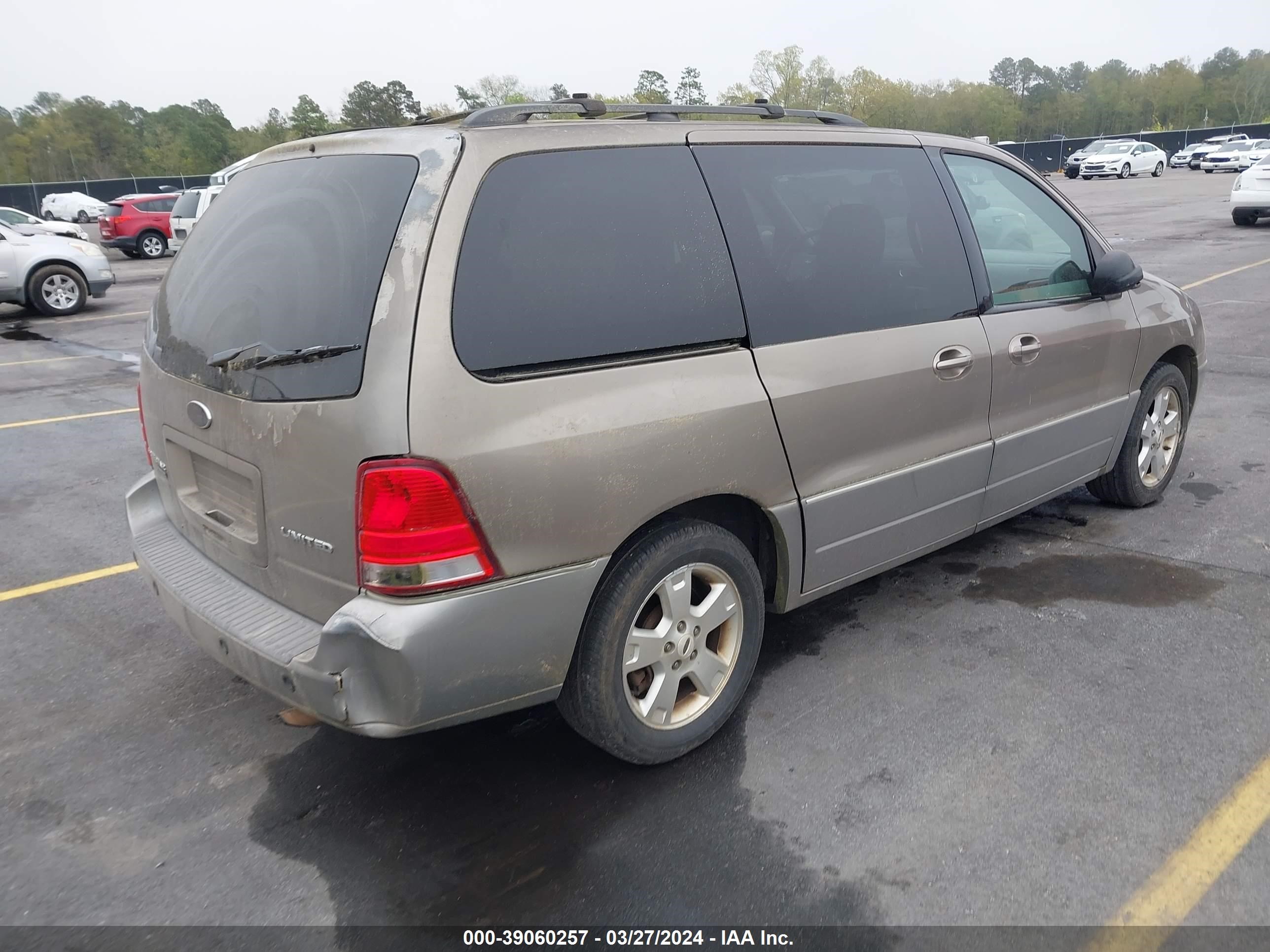 Photo 3 VIN: 2FMDA58264BB23061 - FORD FREESTAR 