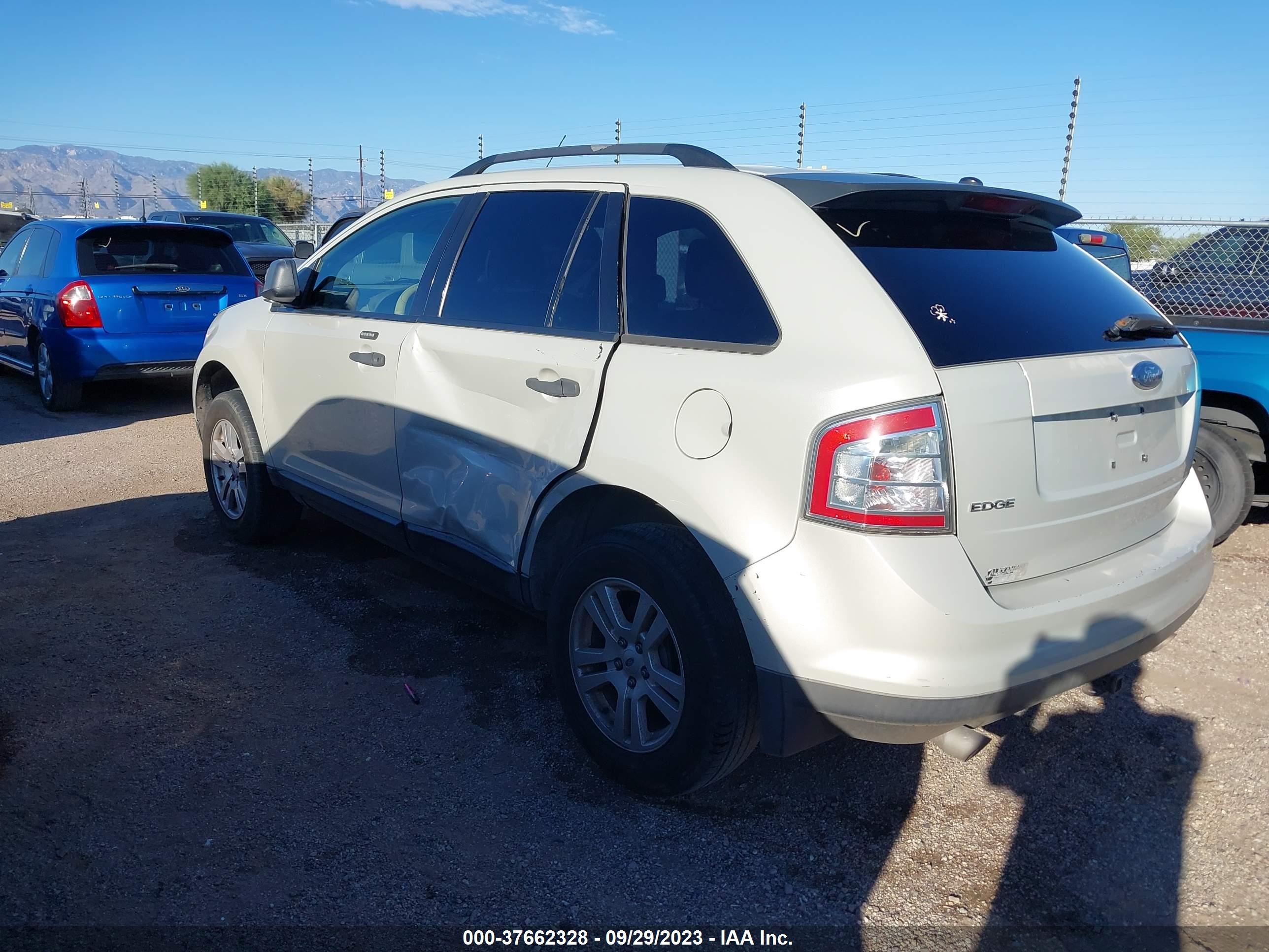 Photo 2 VIN: 2FMDK36C47BA79420 - FORD EDGE 