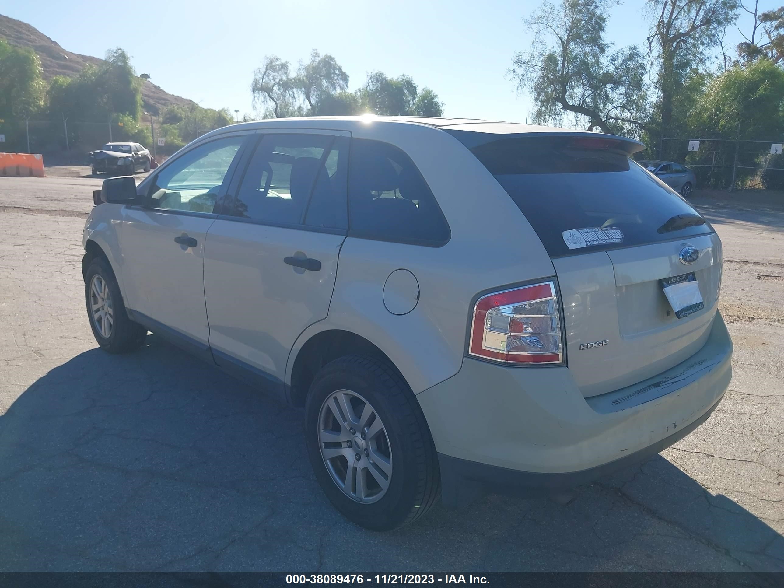 Photo 2 VIN: 2FMDK36C67BA99944 - FORD EDGE 