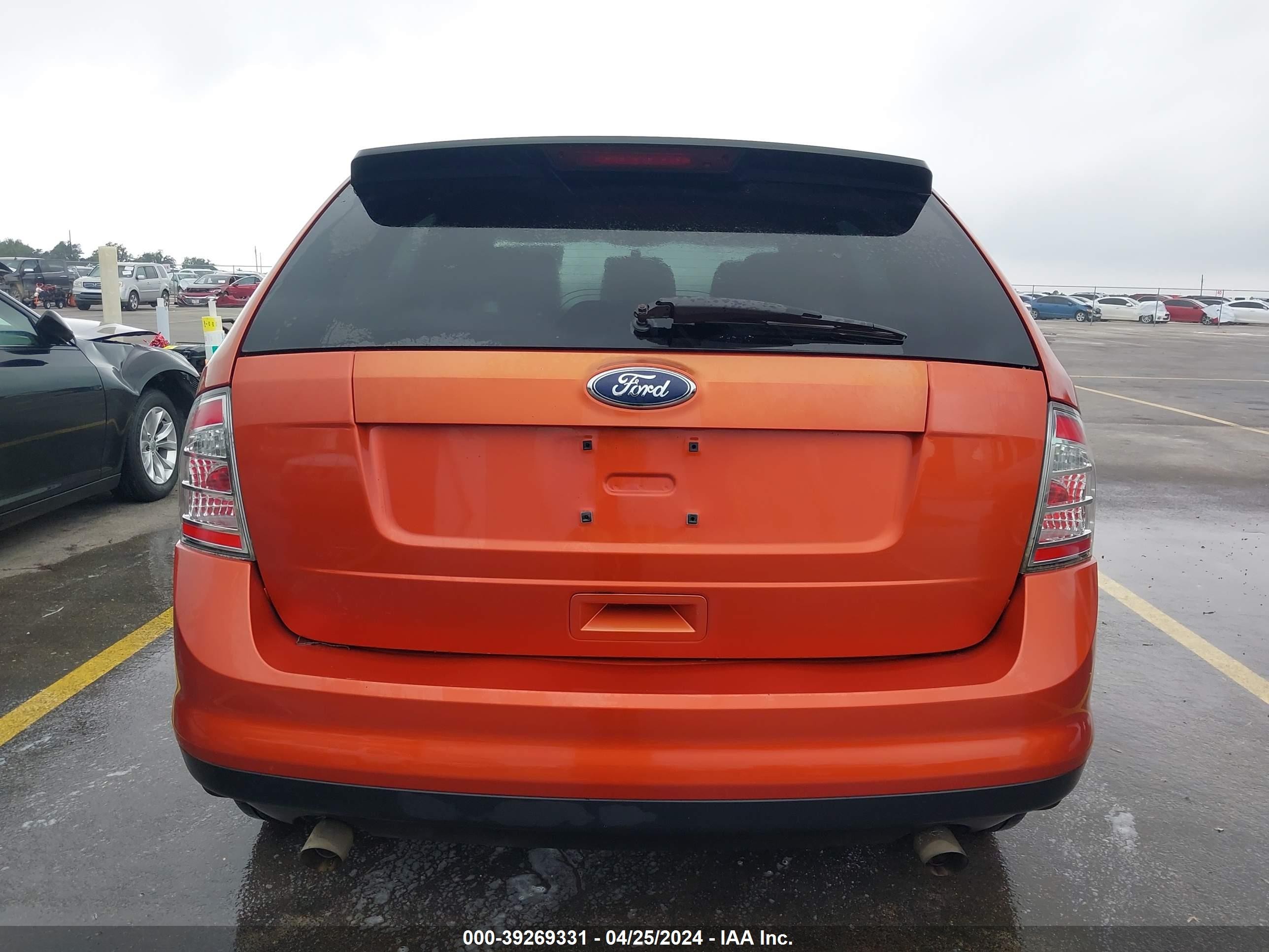 Photo 15 VIN: 2FMDK36C78BA68395 - FORD EDGE 