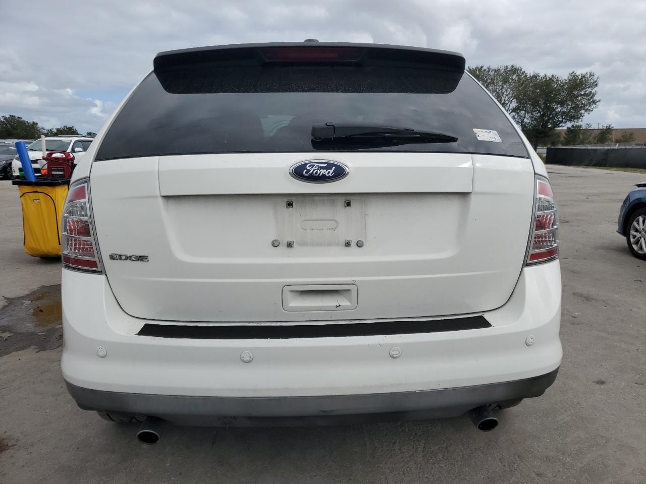 Photo 5 VIN: 2FMDK36C79BA85621 - FORD EDGE 