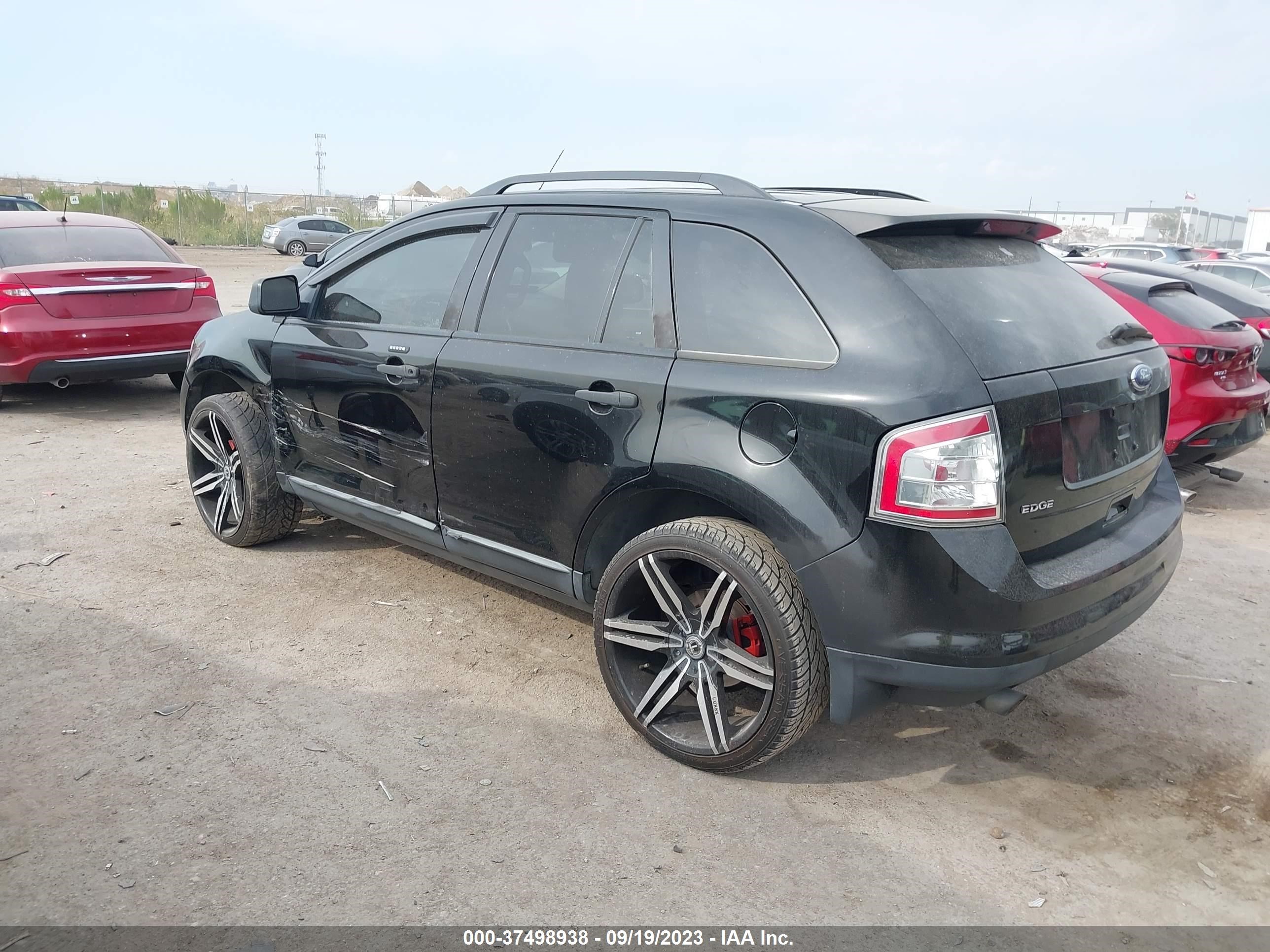 Photo 2 VIN: 2FMDK36C88BA22395 - FORD EDGE 