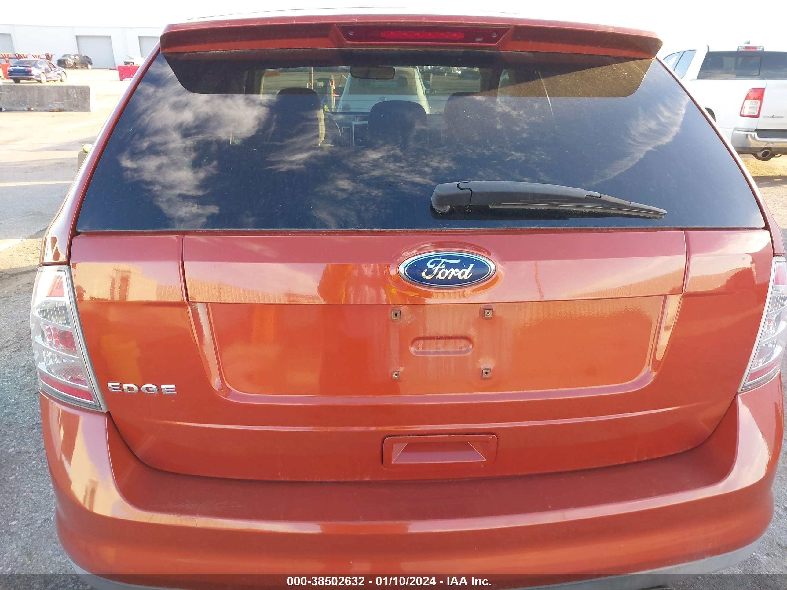 Photo 5 VIN: 2FMDK38C08BA12165 - FORD EDGE 