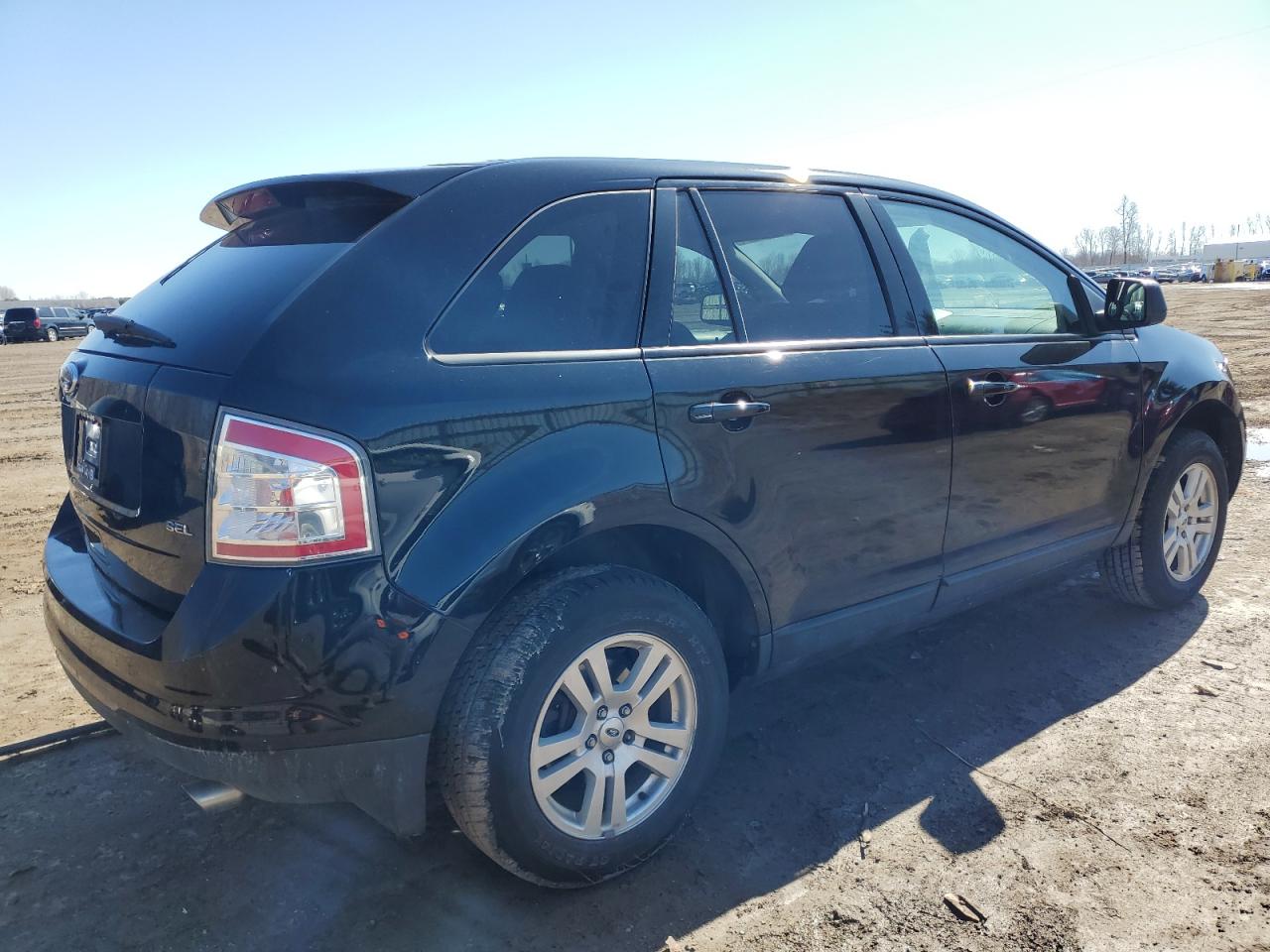 Photo 2 VIN: 2FMDK38C58BA82759 - FORD EDGE 