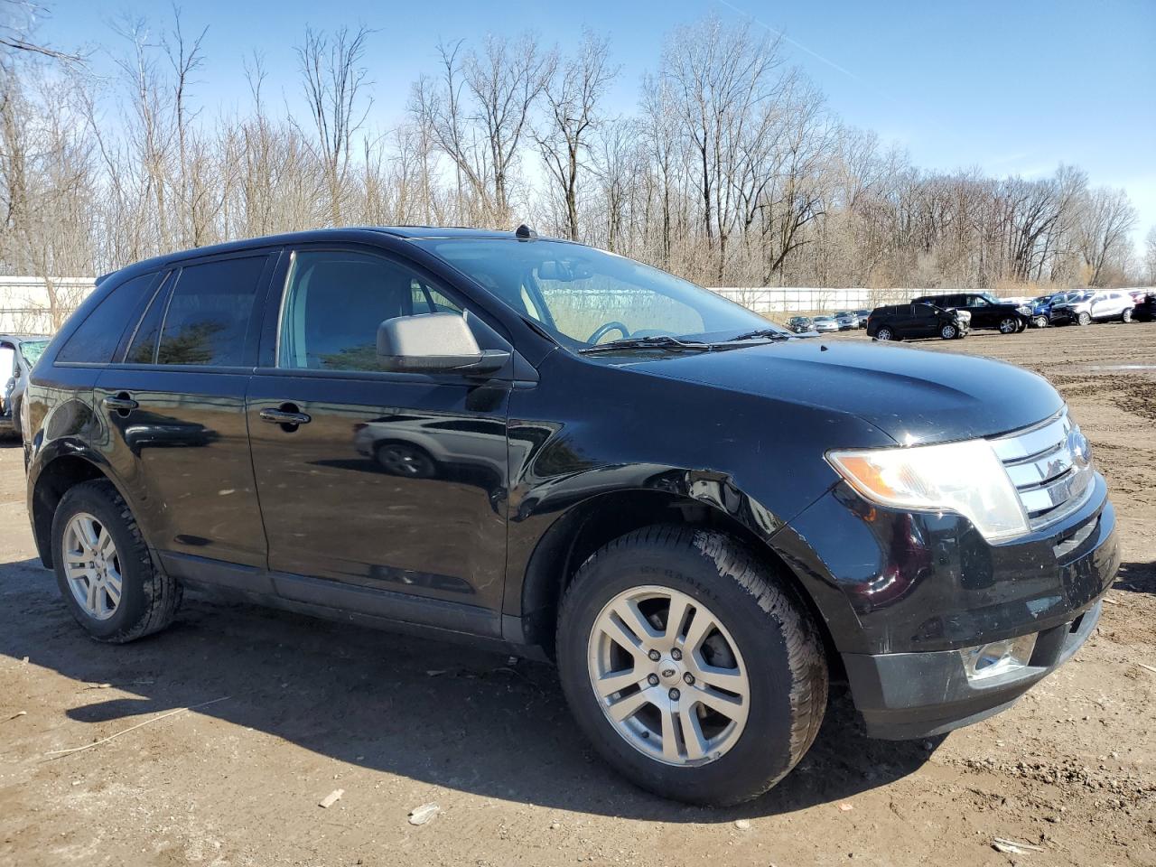 Photo 3 VIN: 2FMDK38C58BA82759 - FORD EDGE 