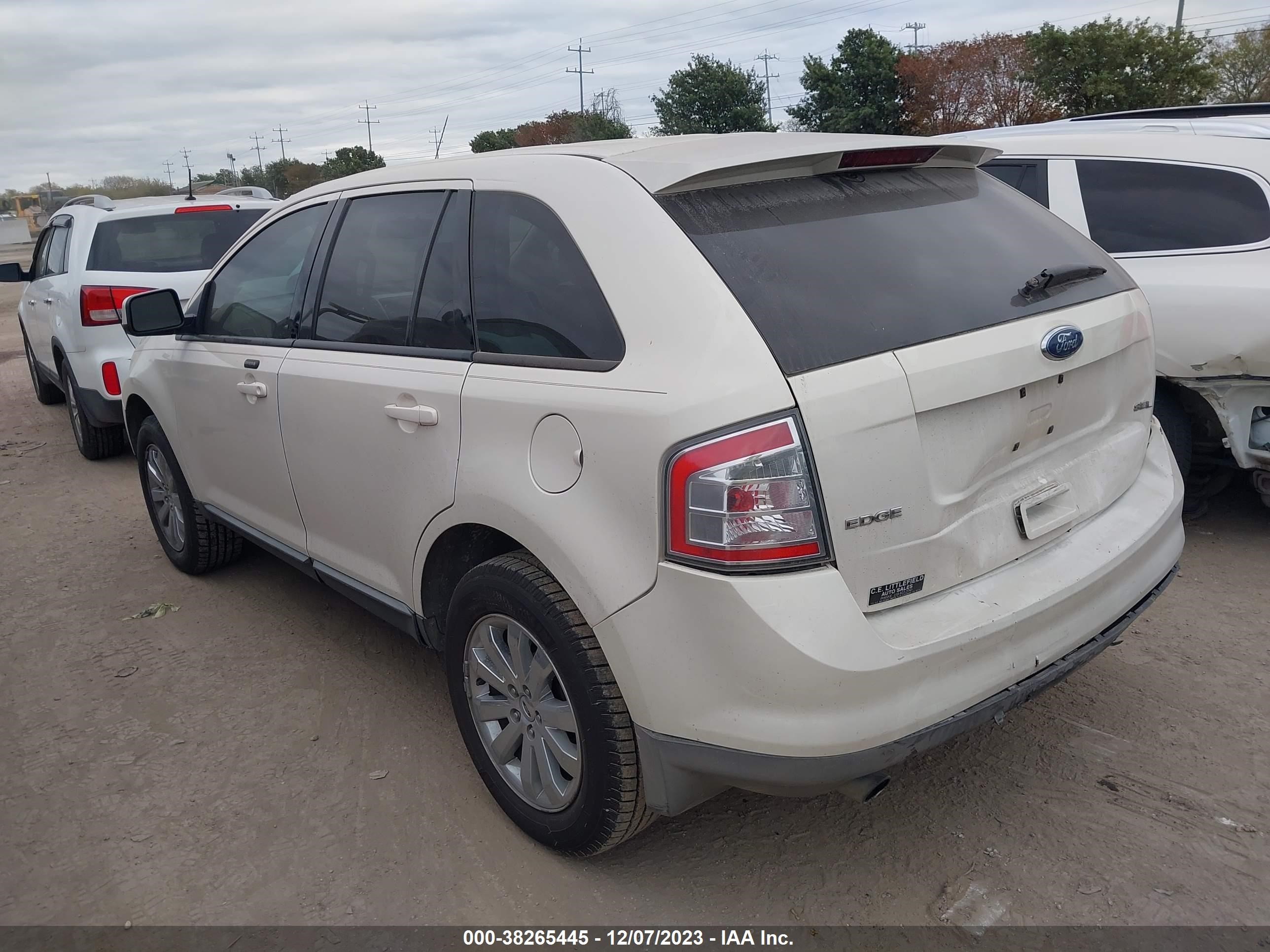 Photo 2 VIN: 2FMDK38C58BB42538 - FORD EDGE 