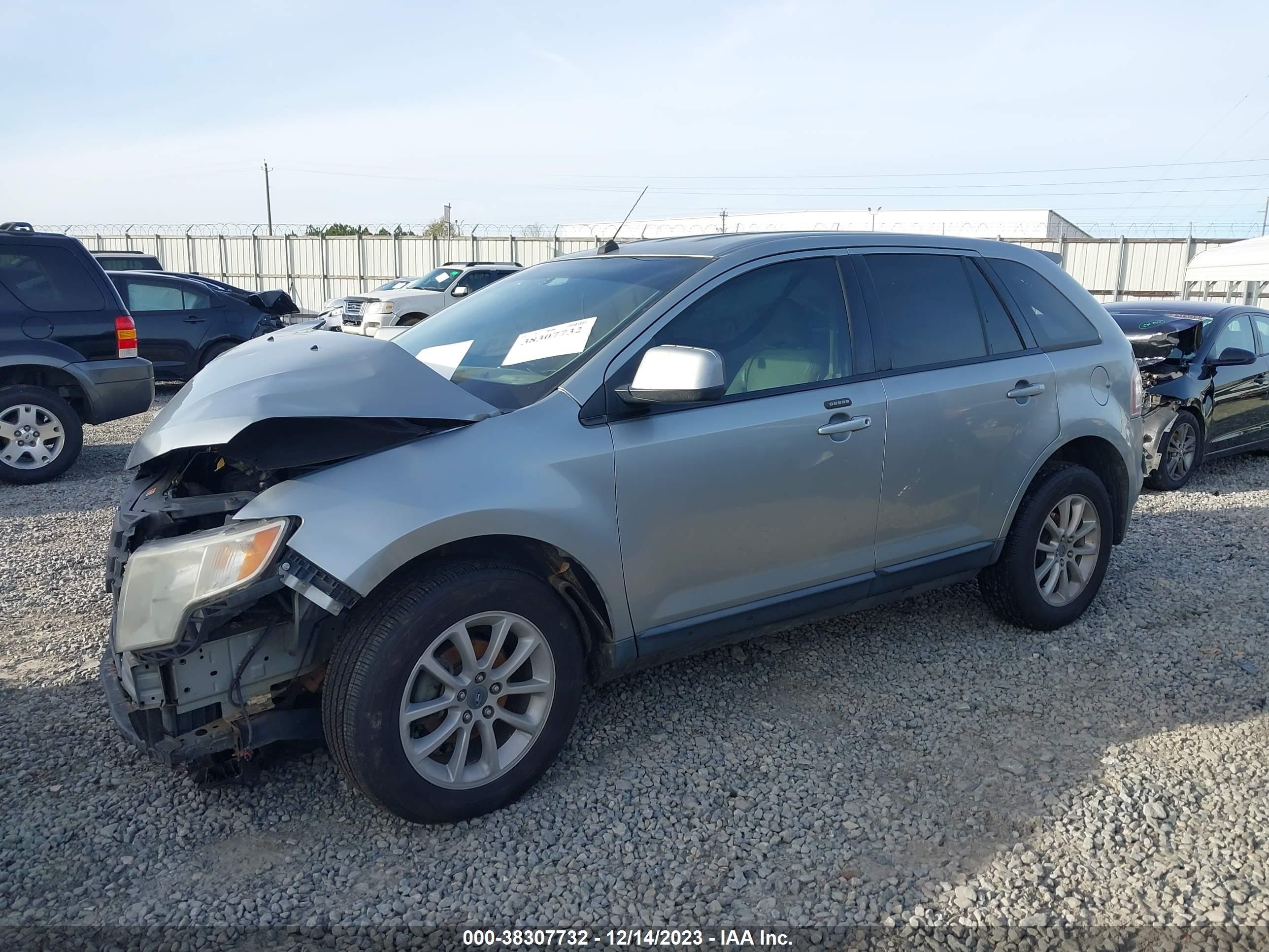 Photo 1 VIN: 2FMDK38C87BA50161 - FORD EDGE 