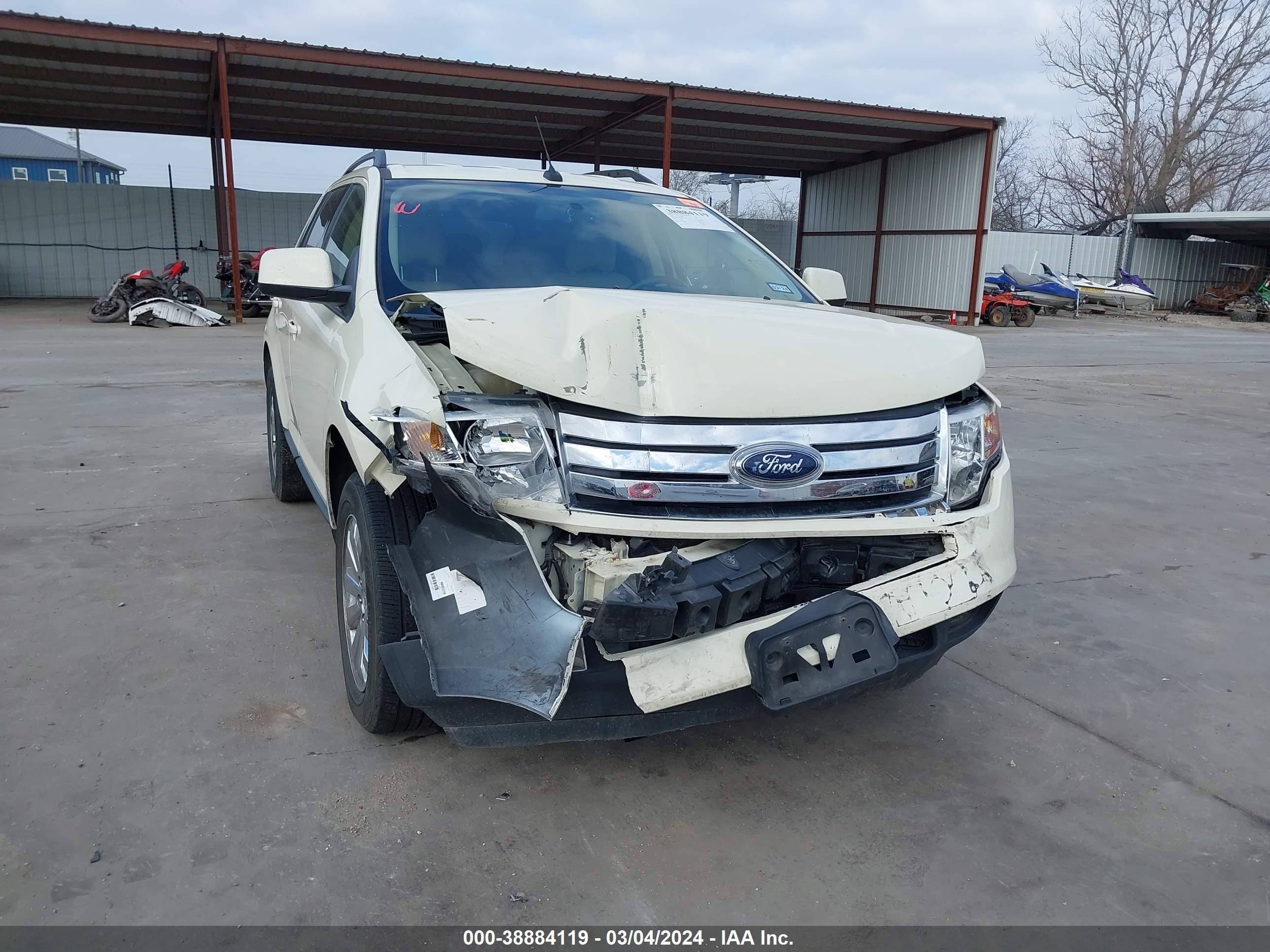 Photo 5 VIN: 2FMDK38C88BA99958 - FORD EDGE 