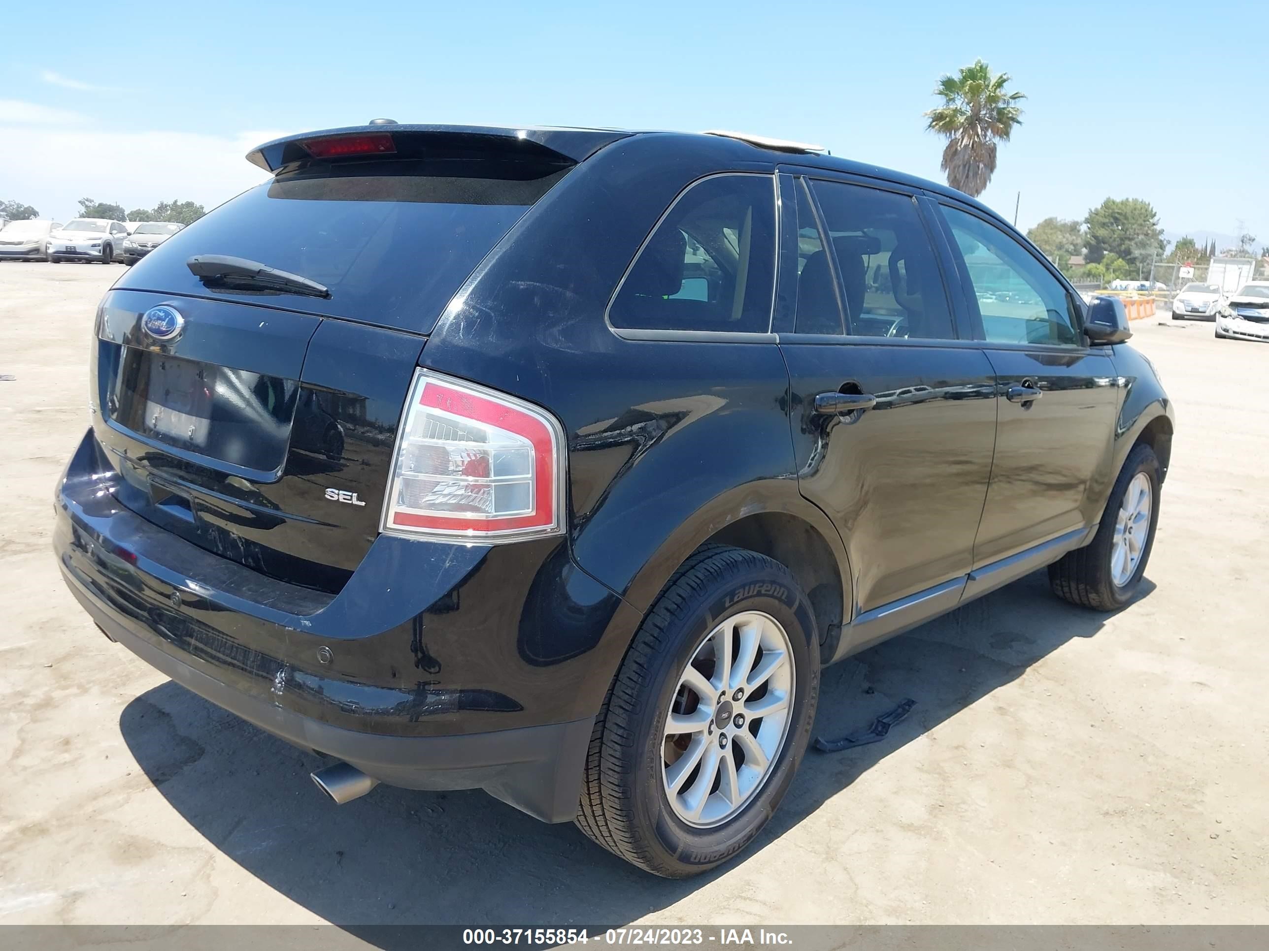 Photo 3 VIN: 2FMDK38C89BA73281 - FORD EDGE 