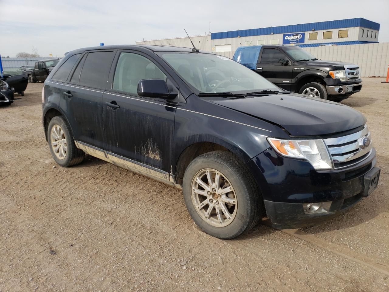 Photo 3 VIN: 2FMDK38CX8BA11833 - FORD EDGE 