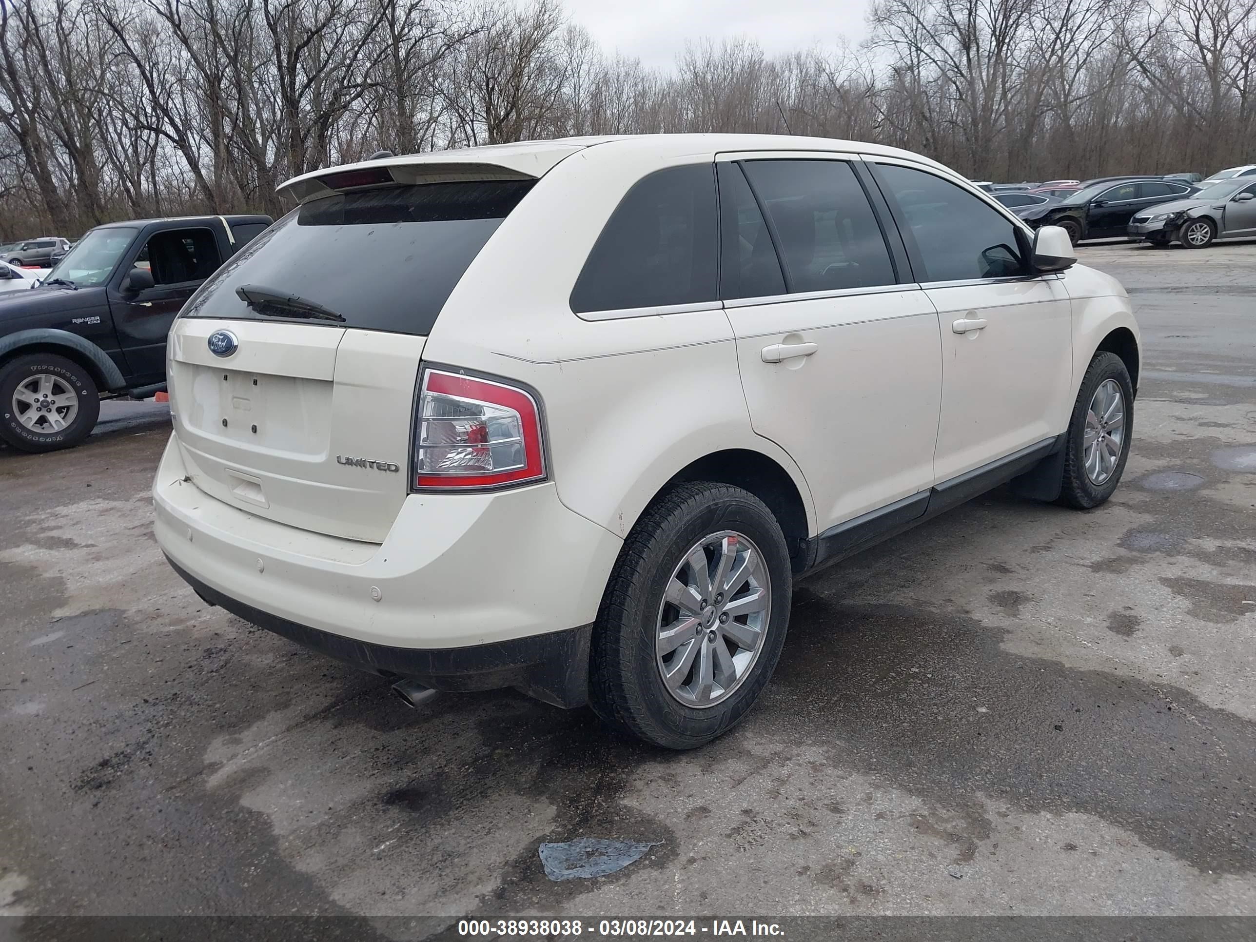 Photo 3 VIN: 2FMDK39C08BA12942 - FORD EDGE 