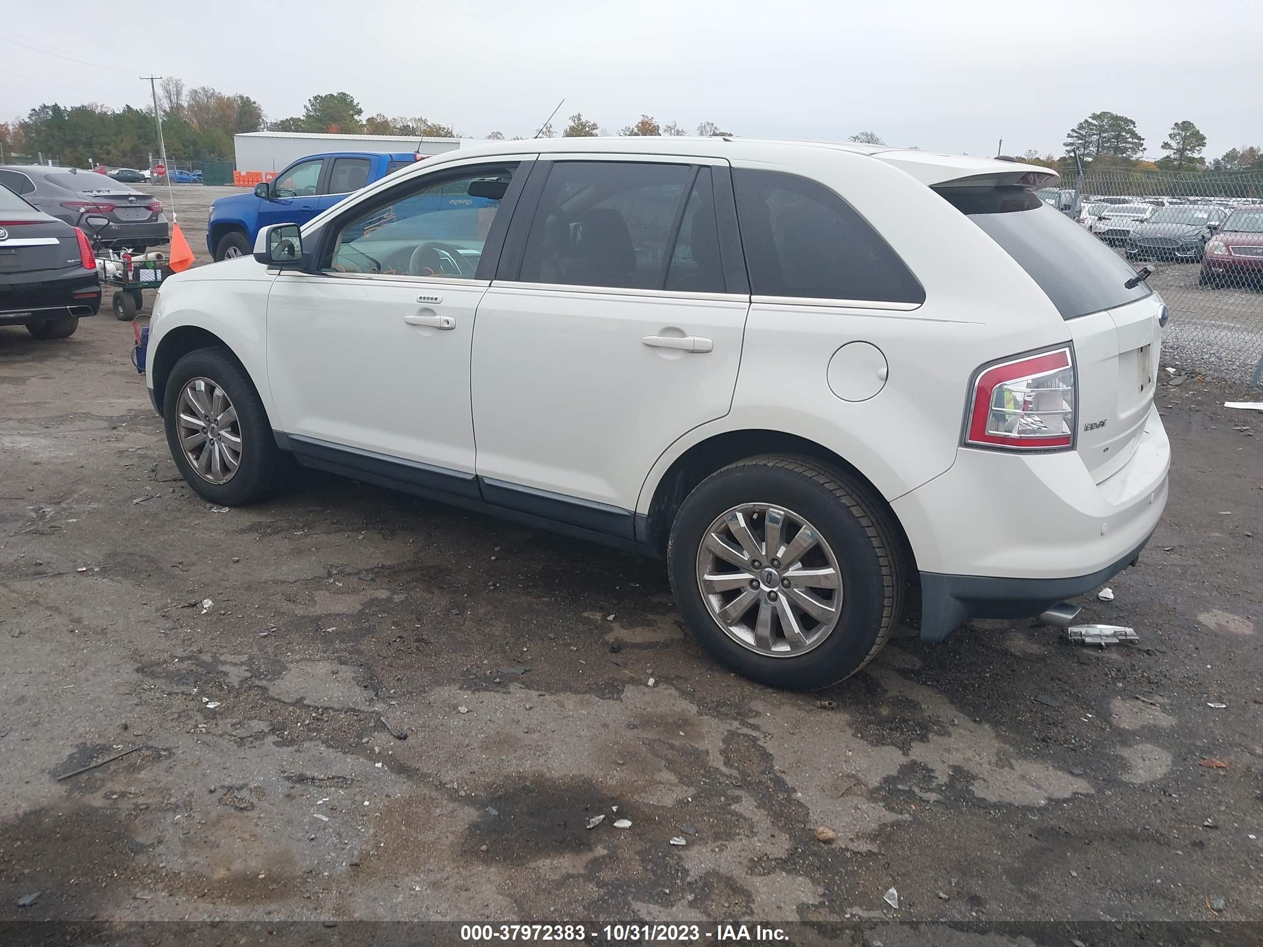 Photo 2 VIN: 2FMDK39C09BA95967 - FORD EDGE 