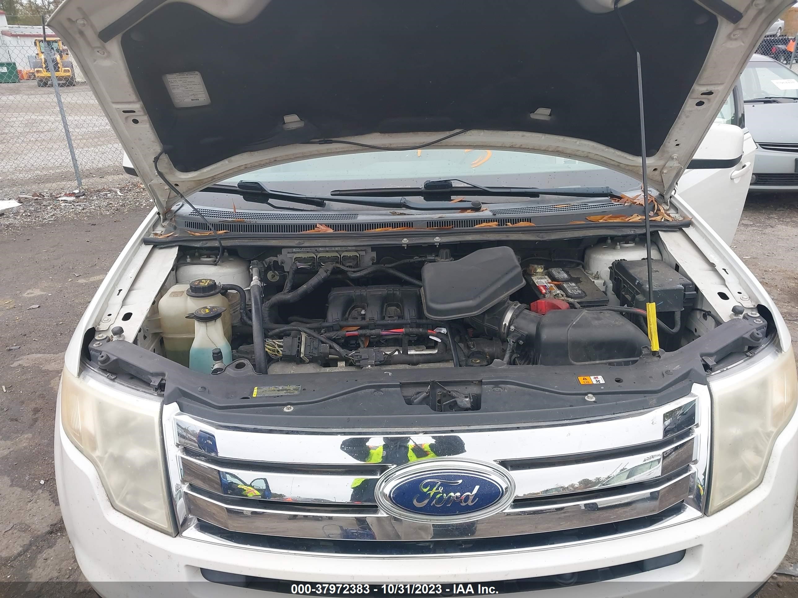 Photo 9 VIN: 2FMDK39C09BA95967 - FORD EDGE 