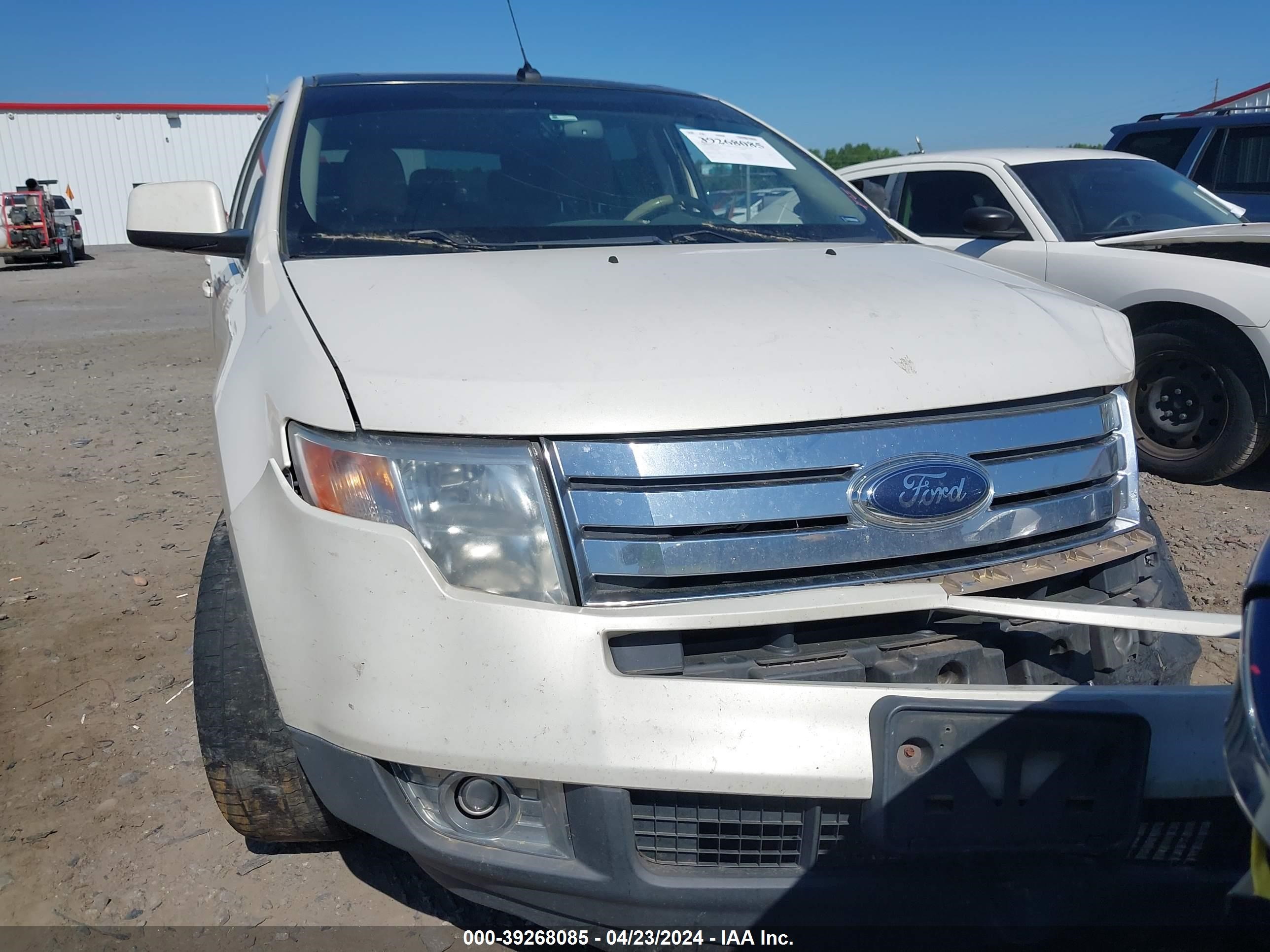 Photo 12 VIN: 2FMDK39C58BB31456 - FORD EDGE 