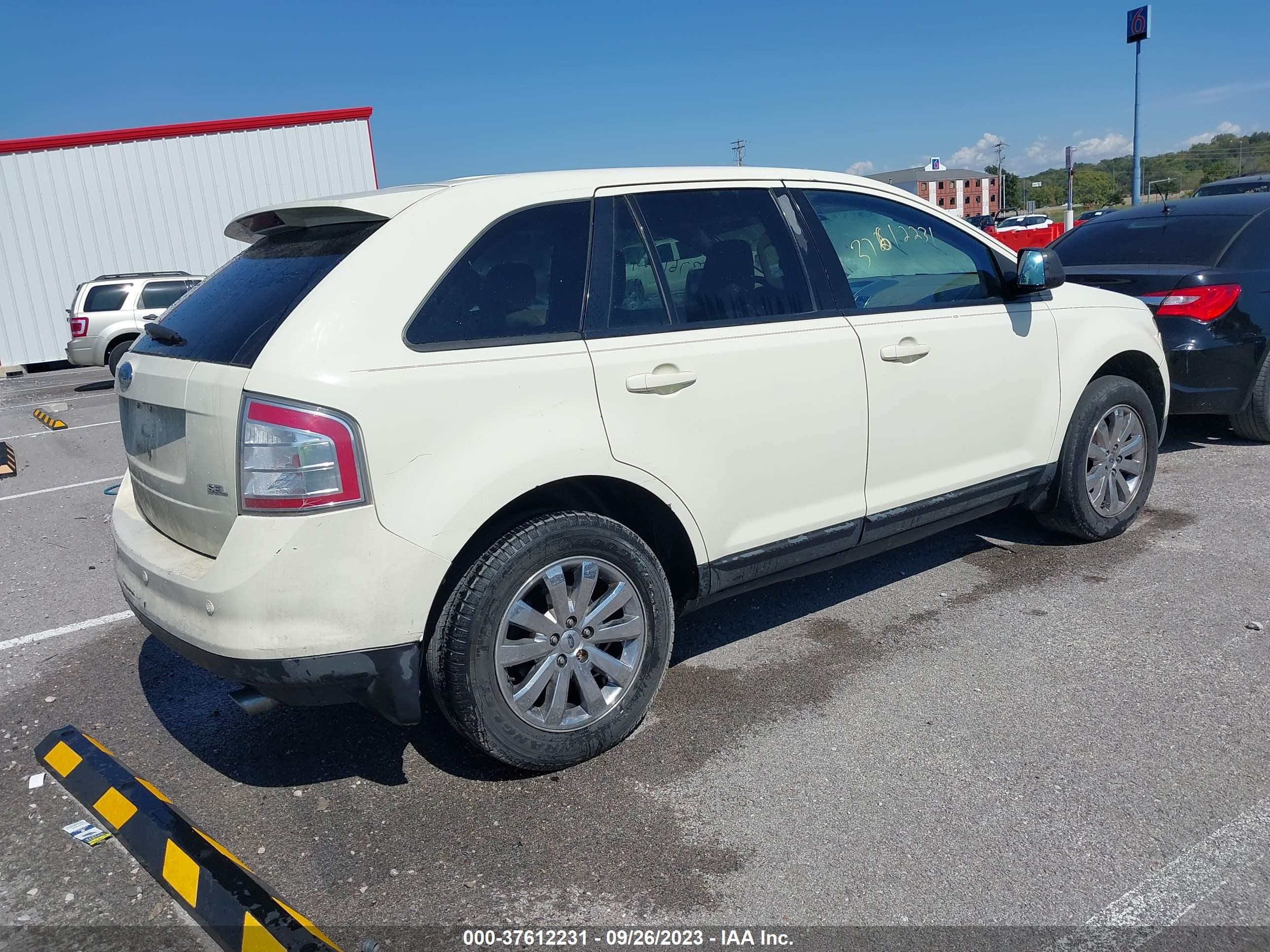 Photo 3 VIN: 2FMDK39C67BA57527 - FORD EDGE 