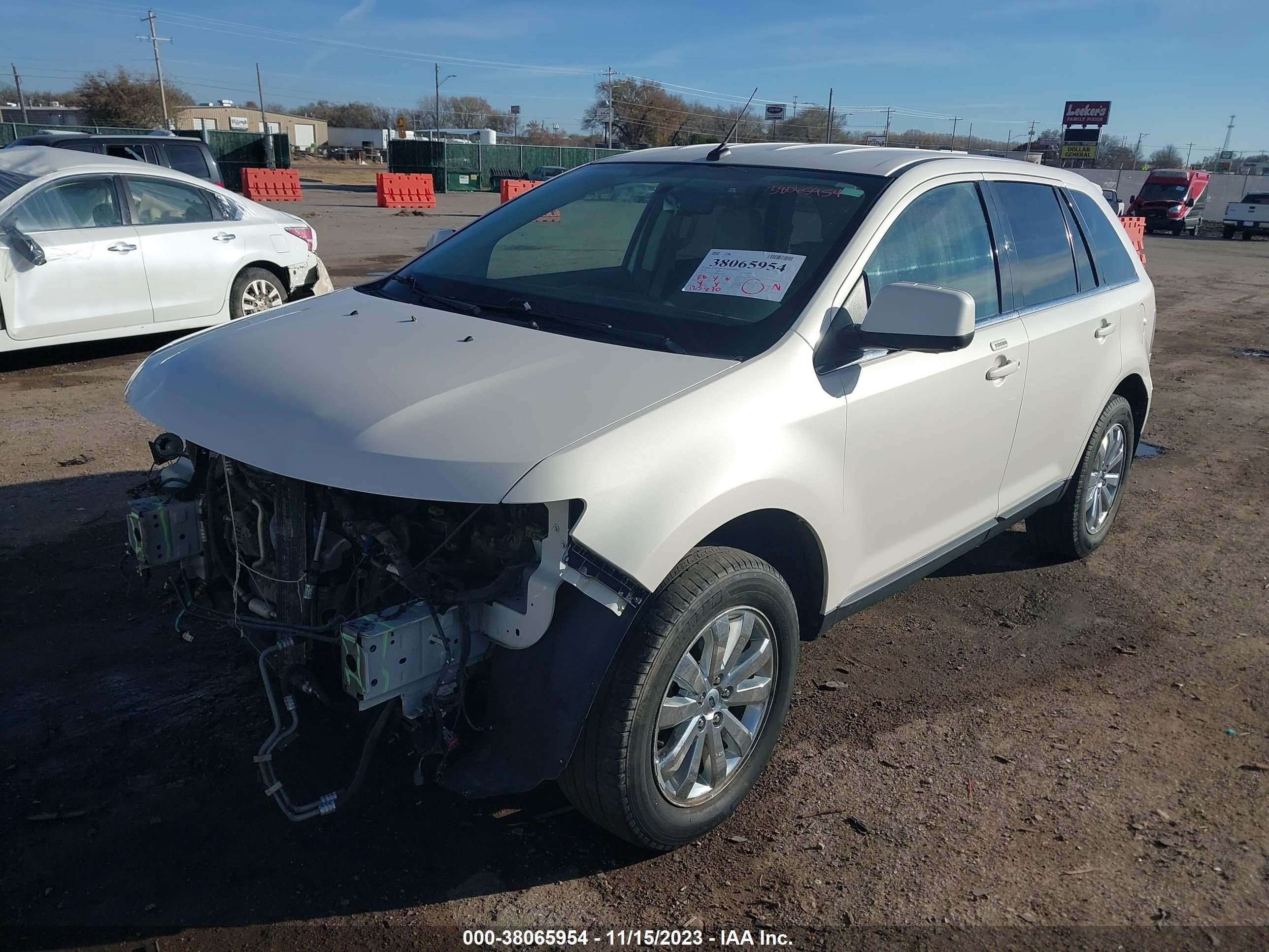 Photo 1 VIN: 2FMDK39C68BA82686 - FORD EDGE 