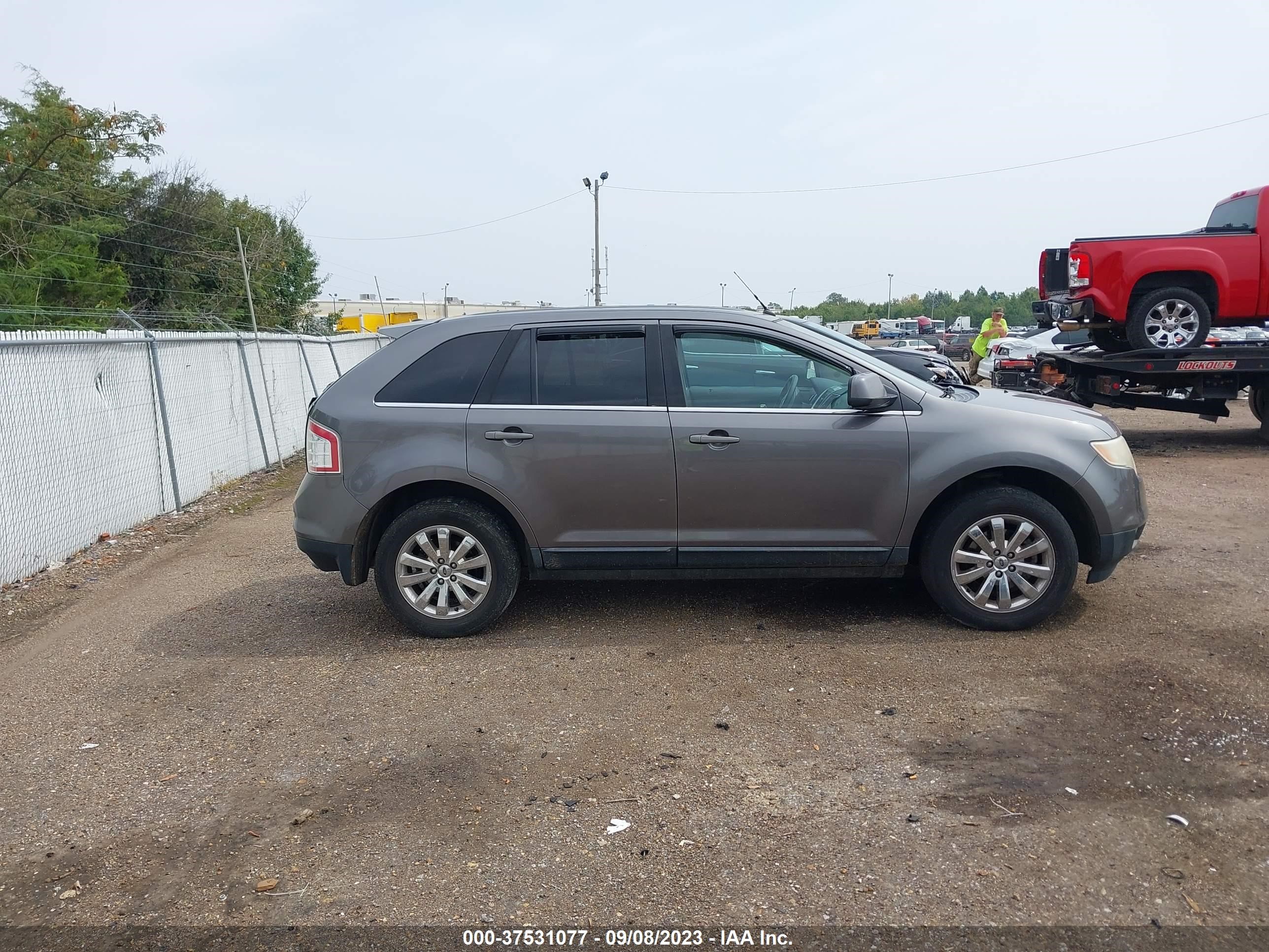 Photo 12 VIN: 2FMDK39C69BA87498 - FORD EDGE 