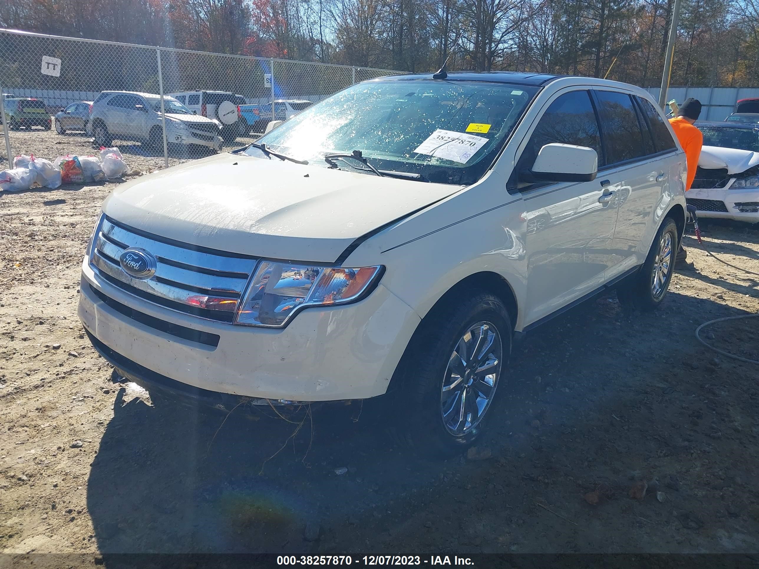 Photo 5 VIN: 2FMDK39C97BA84348 - FORD EDGE 