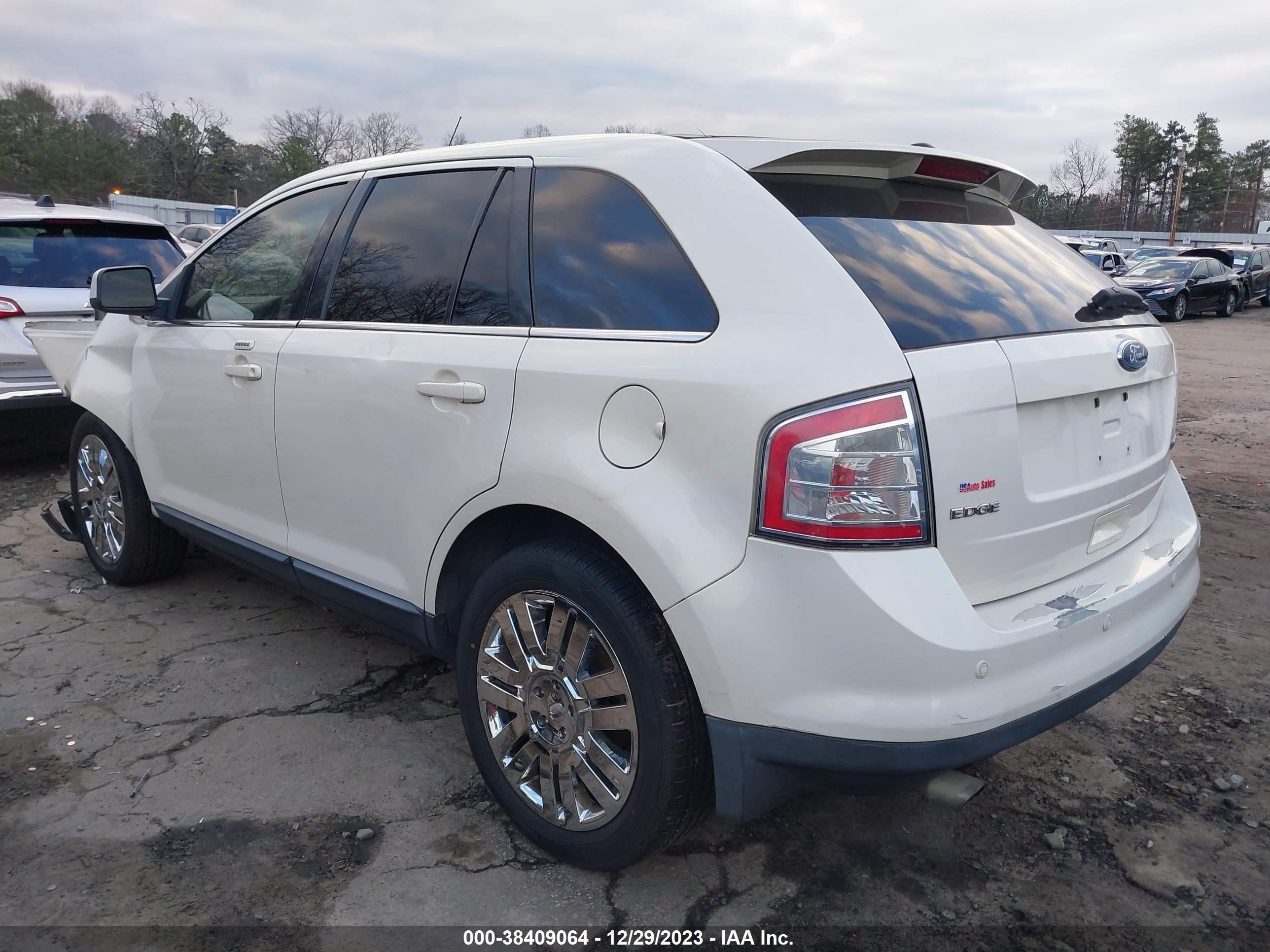 Photo 2 VIN: 2FMDK39CX8BA82383 - FORD EDGE 