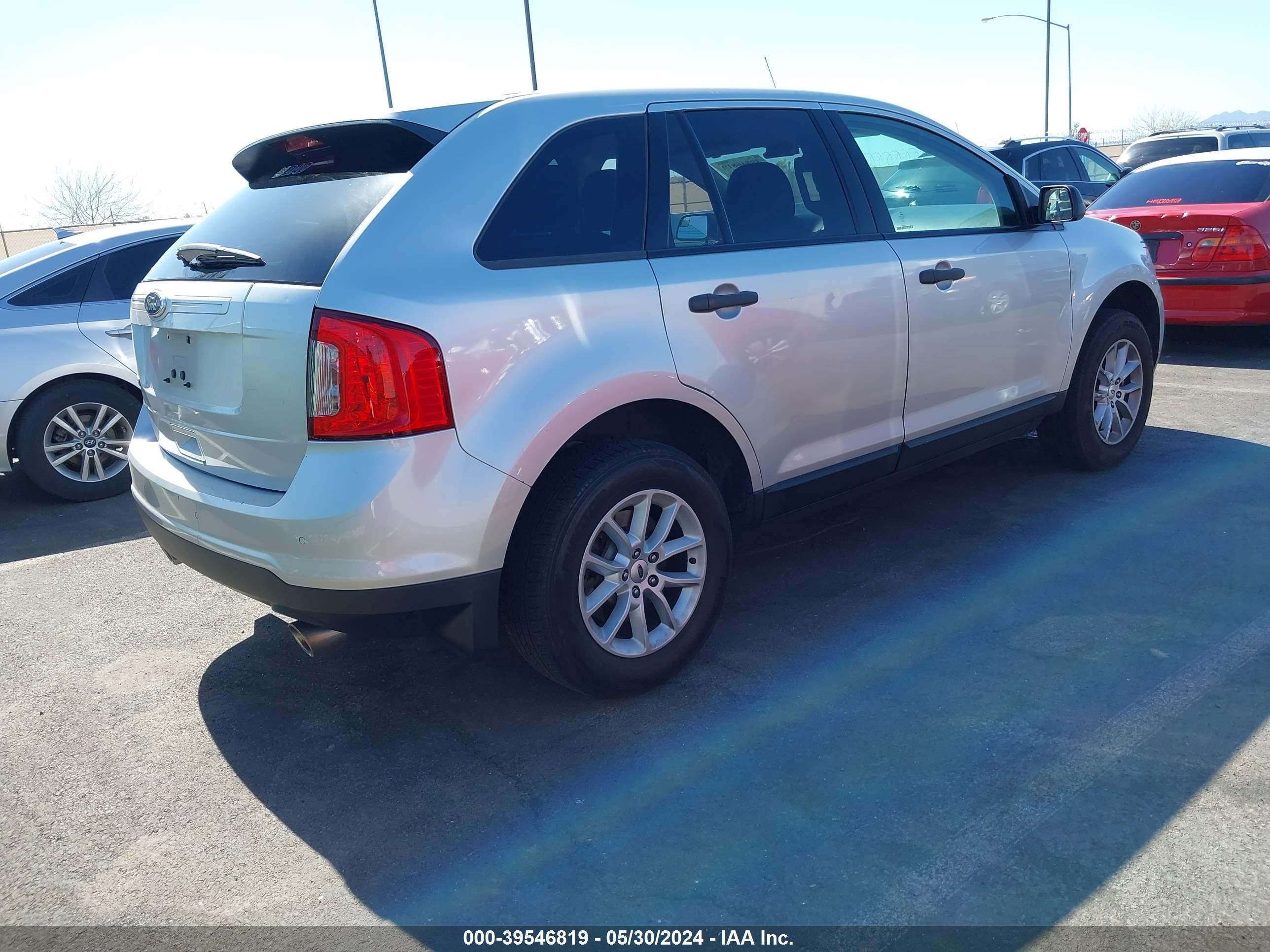 Photo 3 VIN: 2FMDK3GC0DBC57186 - FORD EDGE 