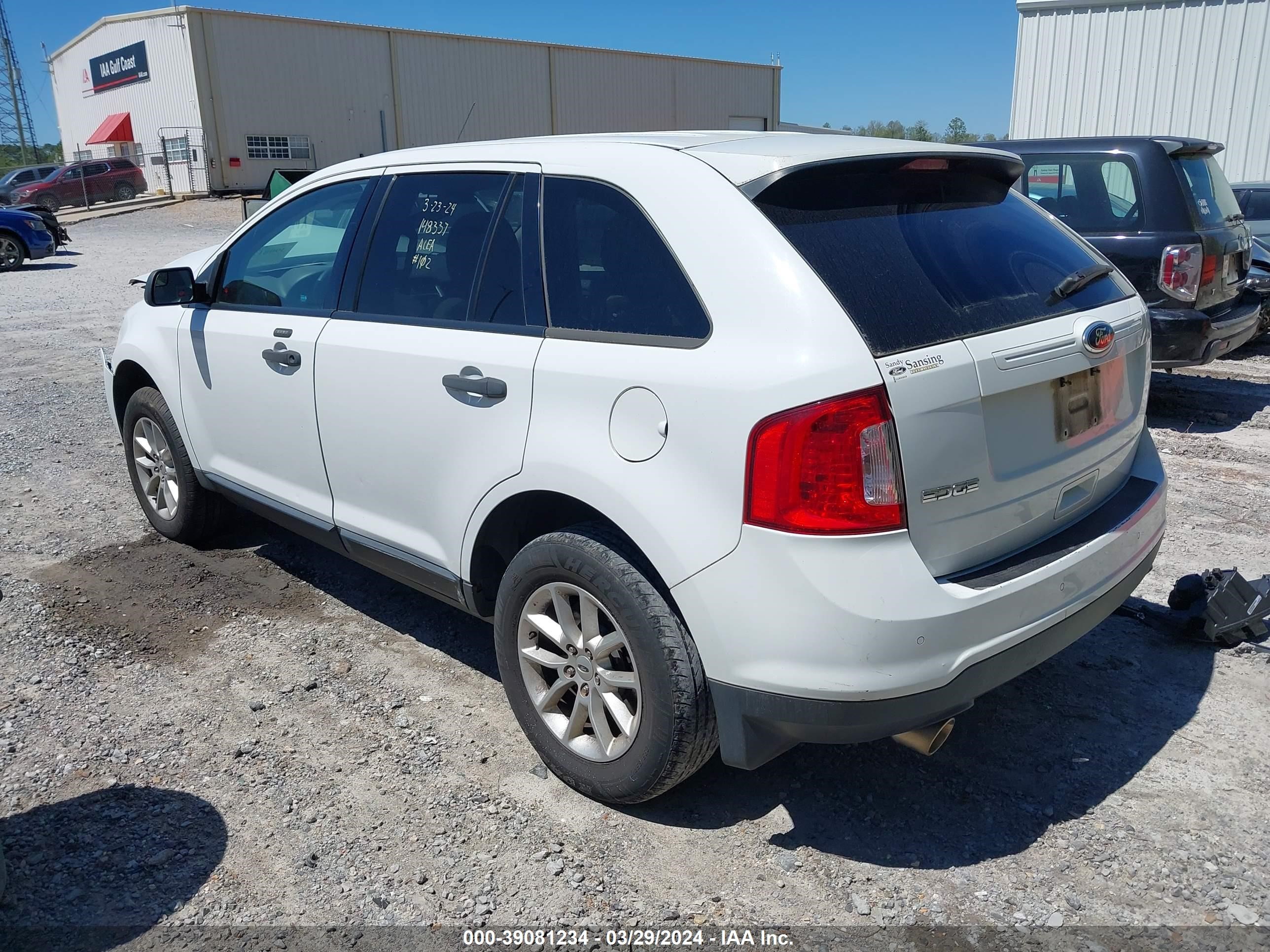 Photo 2 VIN: 2FMDK3GC1EBB35681 - FORD EDGE 